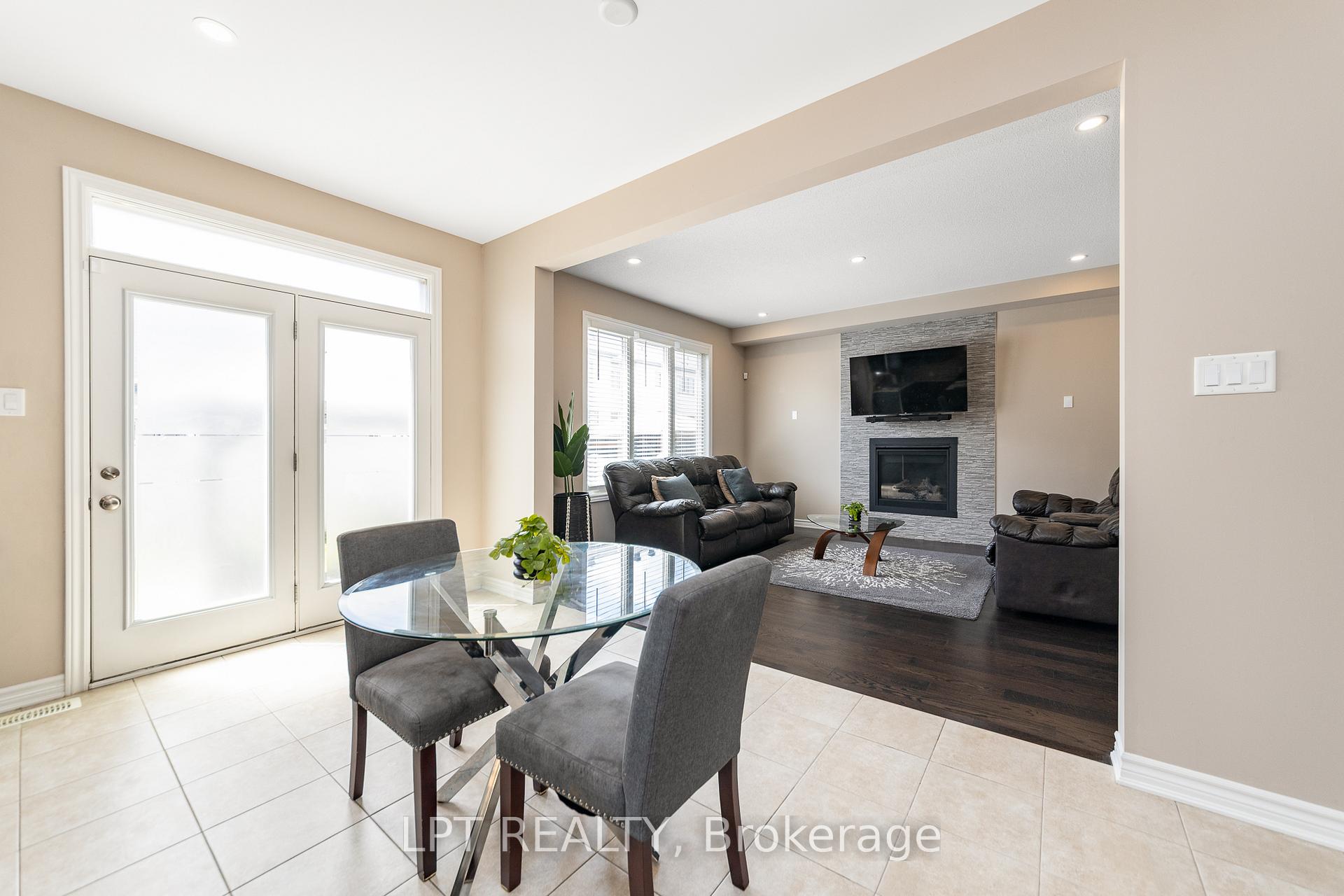 Photo 9 of 908 Pedigree Street, Ottawa, Stittsville (South) — HOMEH