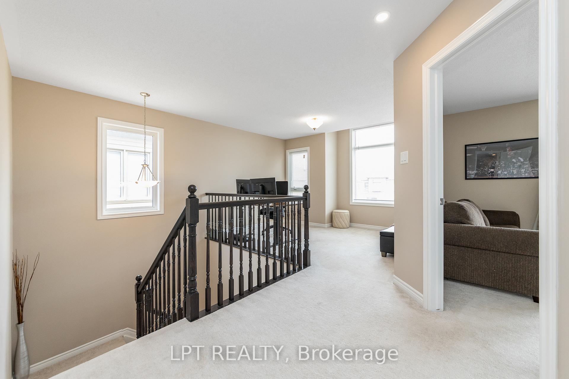 Photo 13 of 908 Pedigree Street, Ottawa, Stittsville (South) — HOMEH