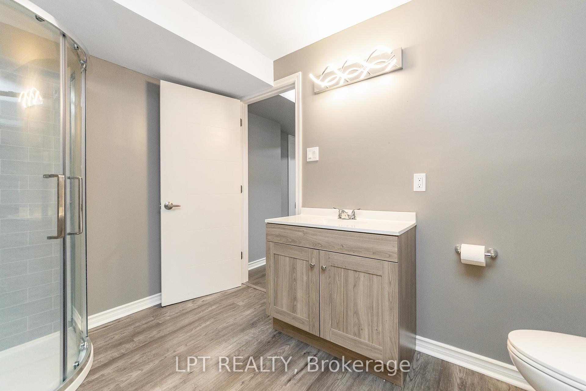 Photo 32 of 908 Pedigree Street, Ottawa, Stittsville (South) — HOMEH