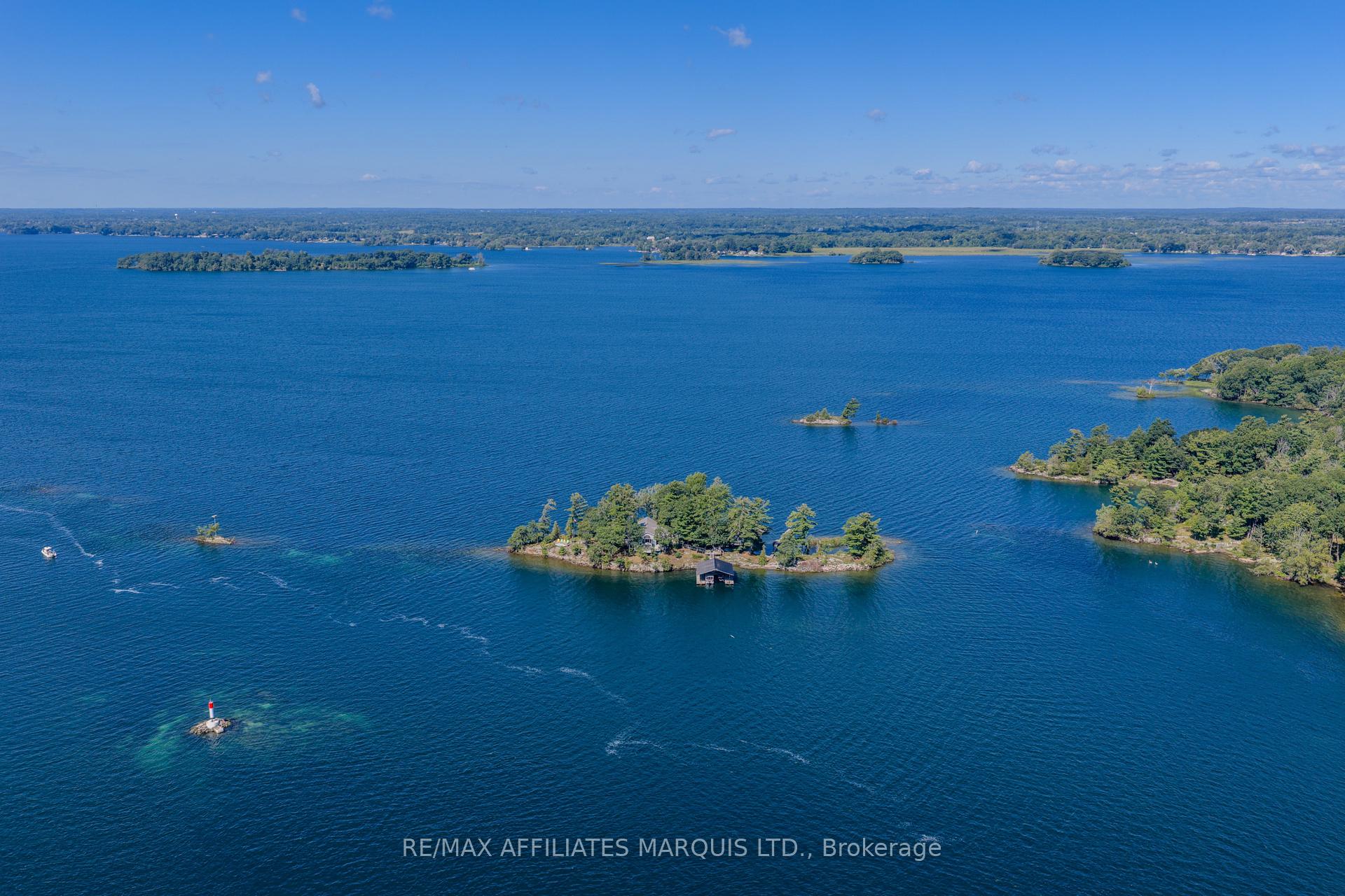 Photo of 1 Island 49