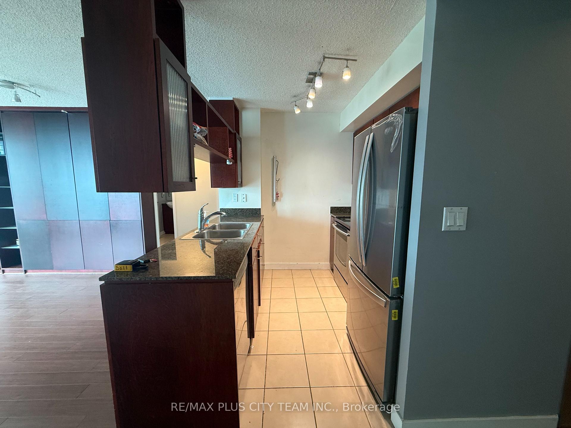 Photo 19 of Unit 3011, 381 Front Street W, Toronto, Waterfront Communities — HOMEH