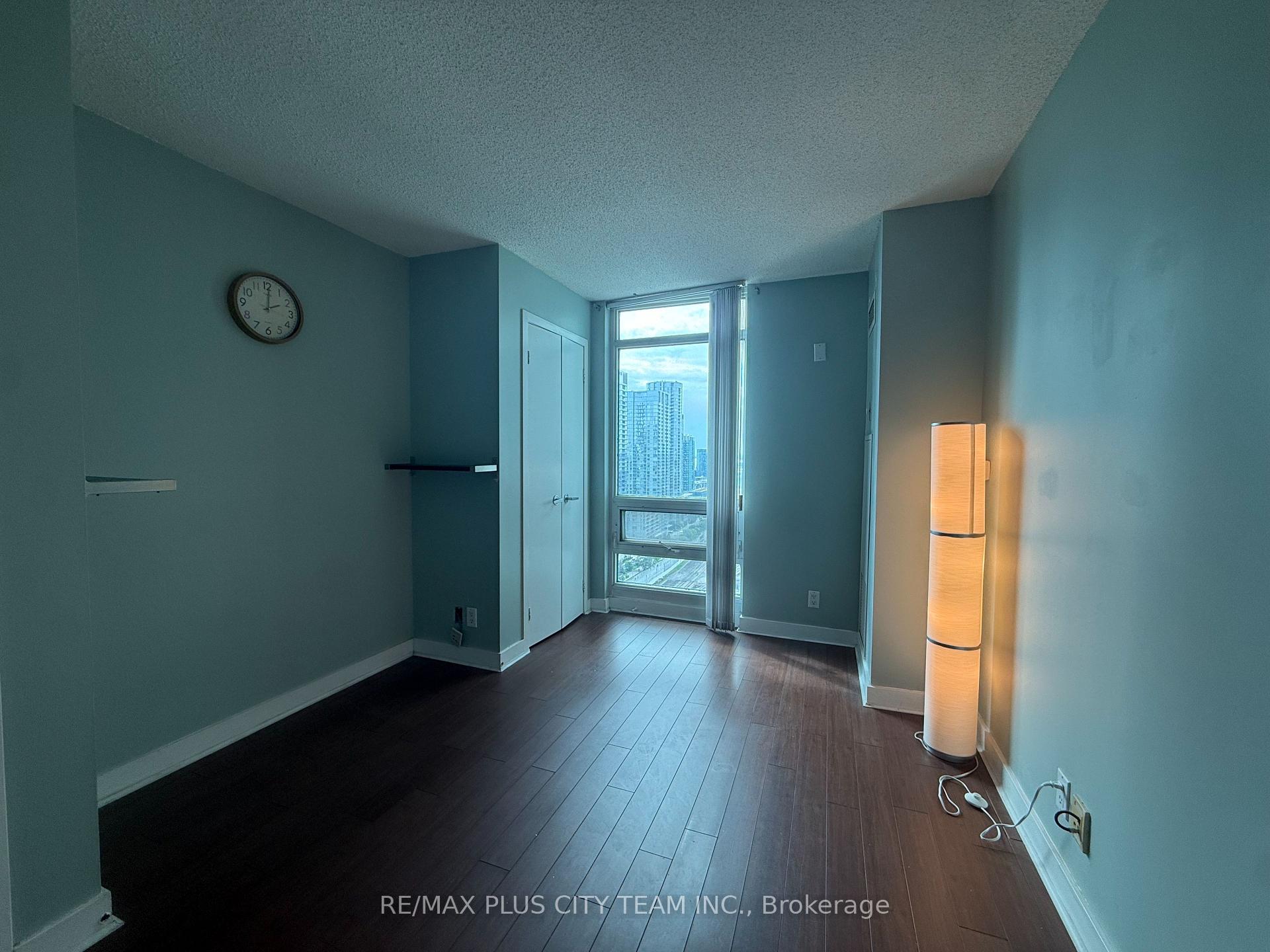 Photo 31 of Unit 3011, 381 Front Street W, Toronto, Waterfront Communities — HOMEH