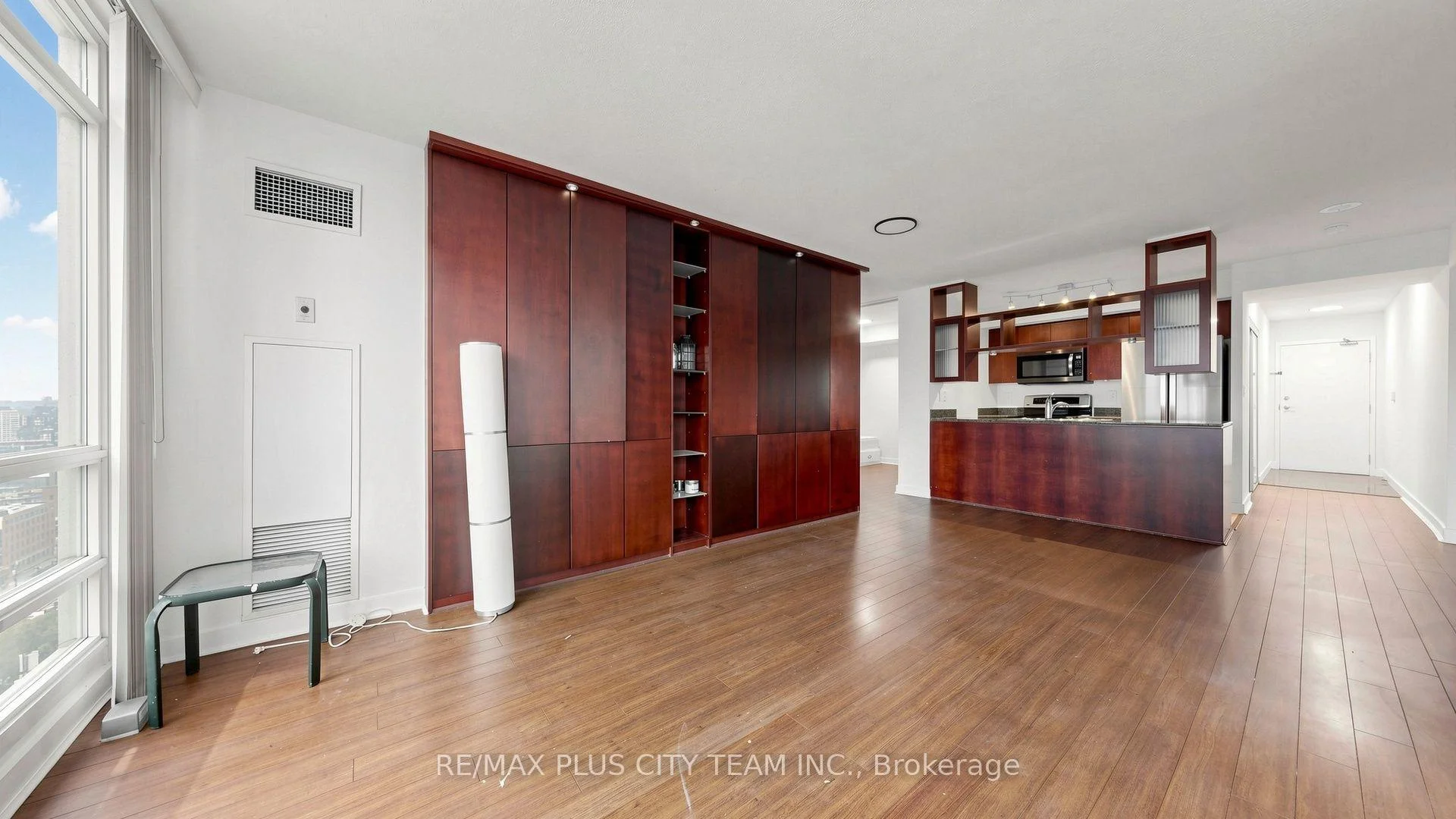 Photo 20 of Unit 3011, 381 Front Street W, Toronto, Waterfront Communities — HOMEH