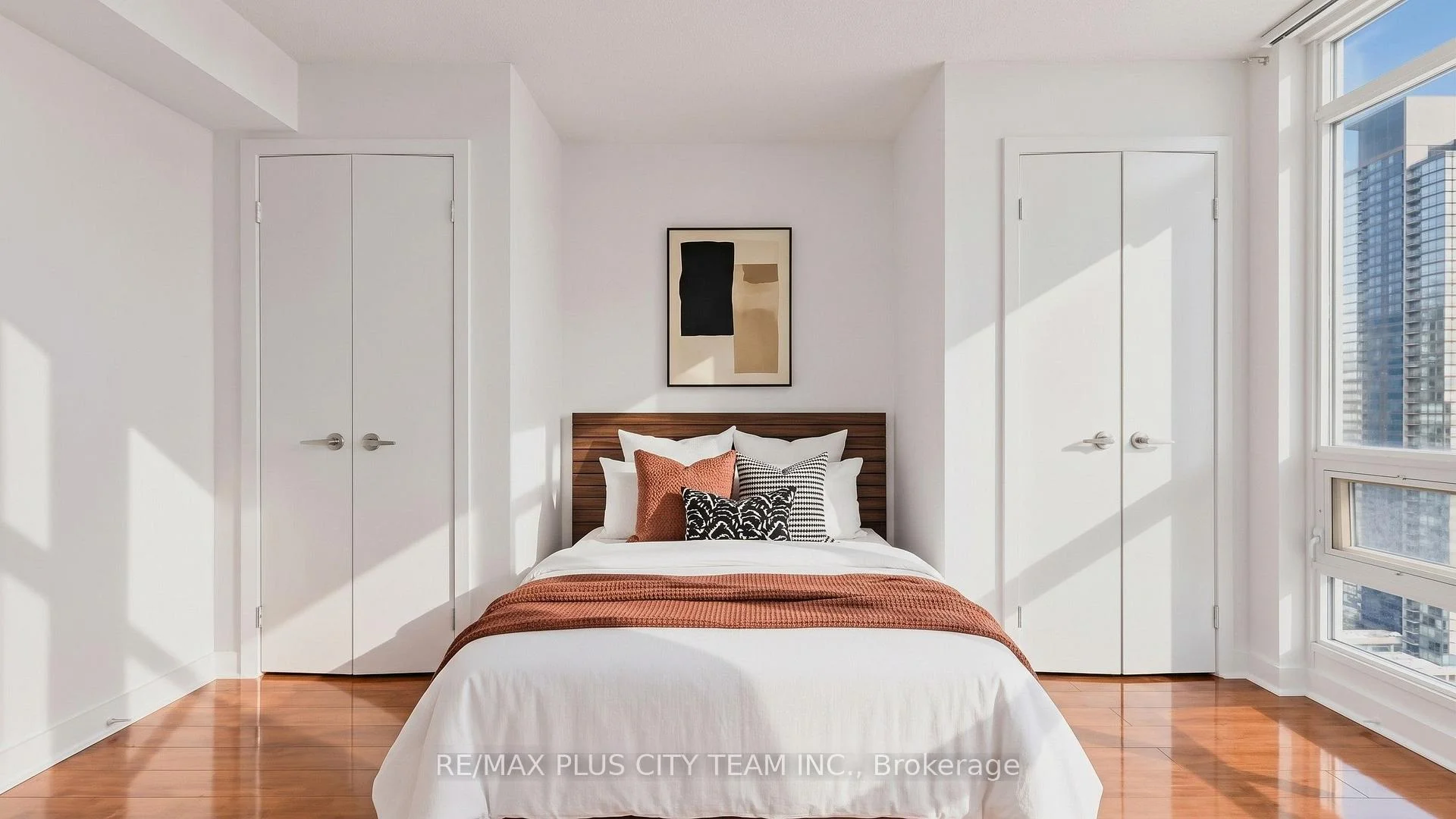 Photo 22 of Unit 3011, 381 Front Street W, Toronto, Waterfront Communities — HOMEH
