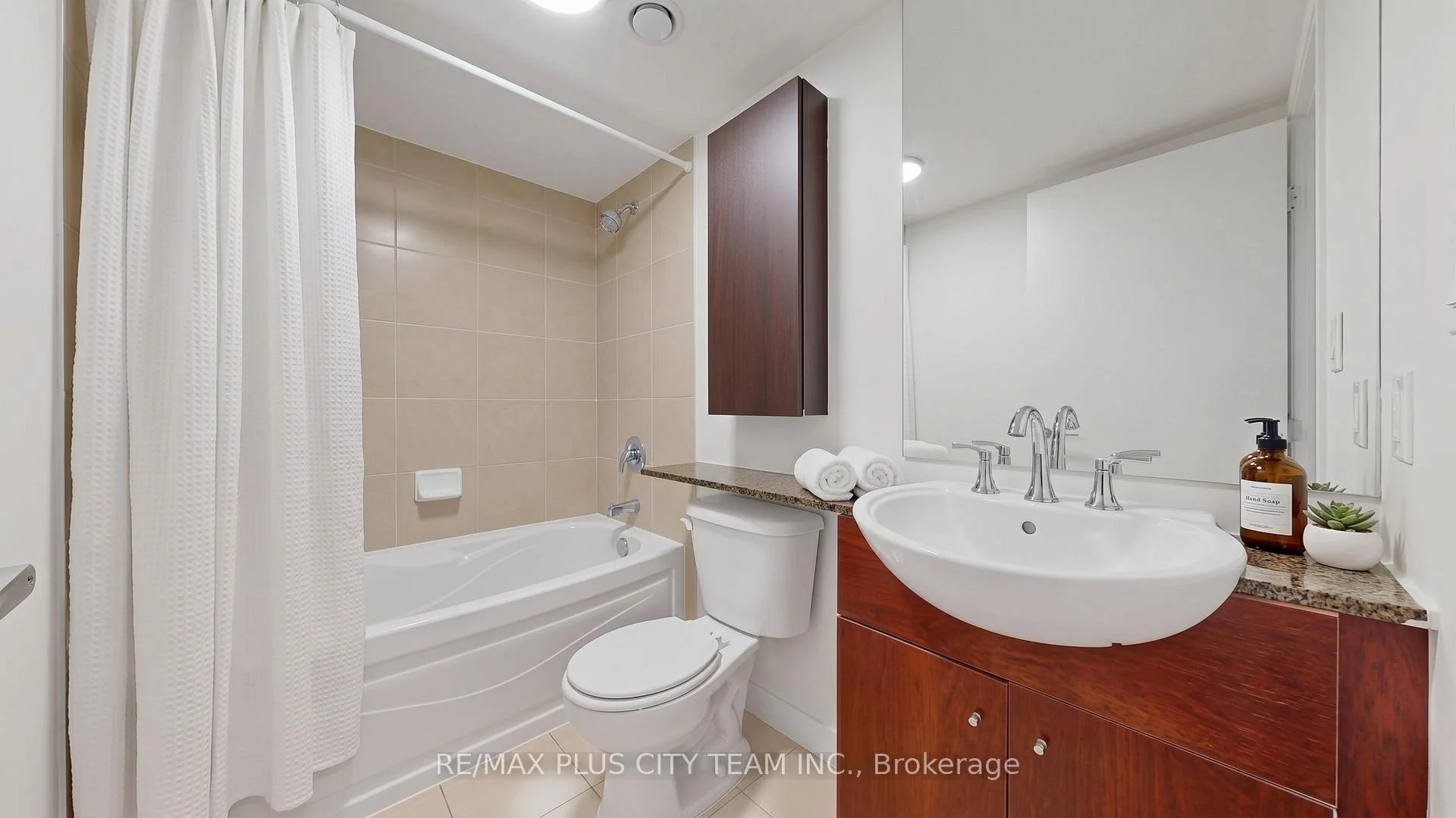 Photo 26 of Unit 3011, 381 Front Street W, Toronto, Waterfront Communities — HOMEH