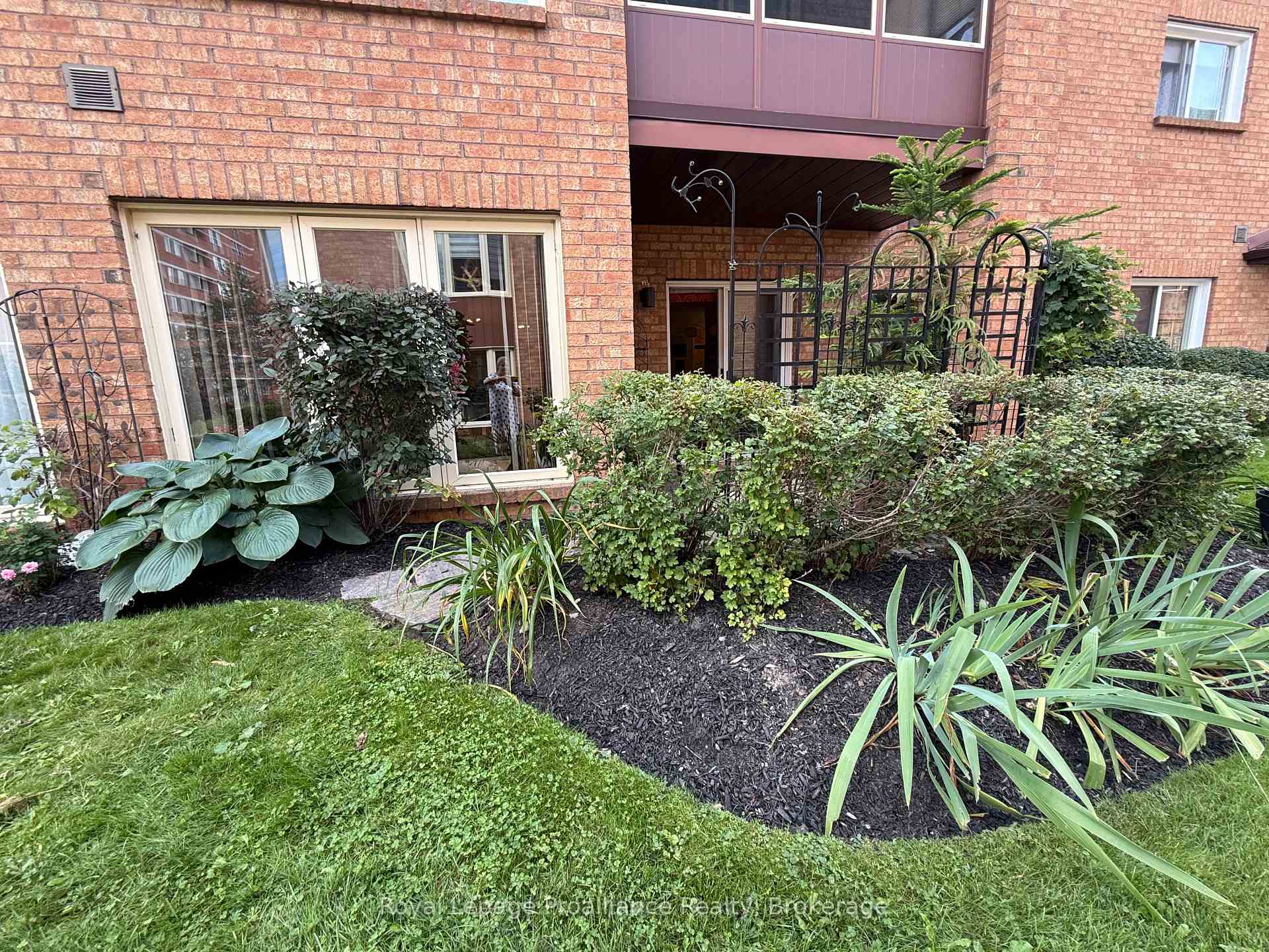 Photo 3 of Unit 102, 2181 Walker Avenue, Peterborough, Ashburnham Ward 4 — HOMEH