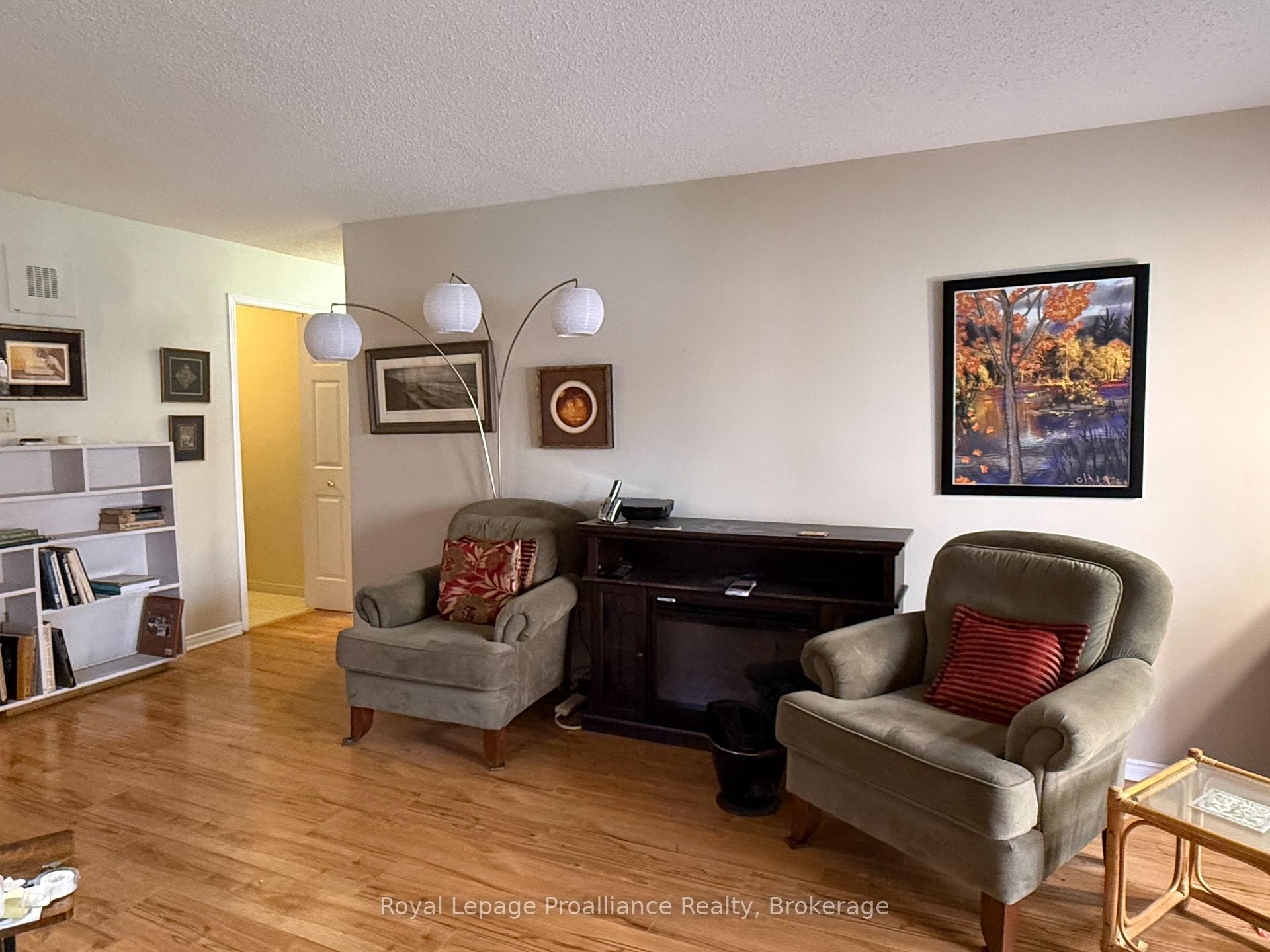 Photo 5 of Unit 102, 2181 Walker Avenue, Peterborough, Ashburnham Ward 4 — HOMEH
