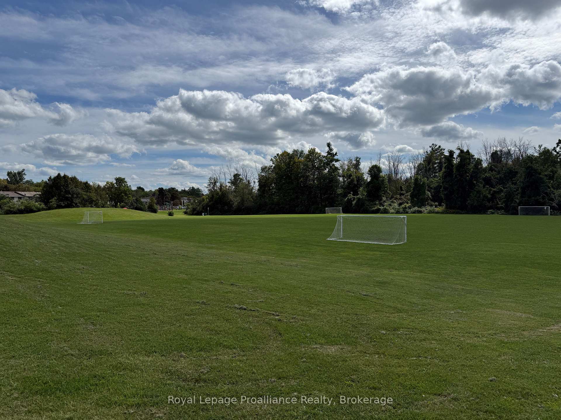 Photo 10 of Unit 102, 2181 Walker Avenue, Peterborough, Ashburnham Ward 4 — HOMEH