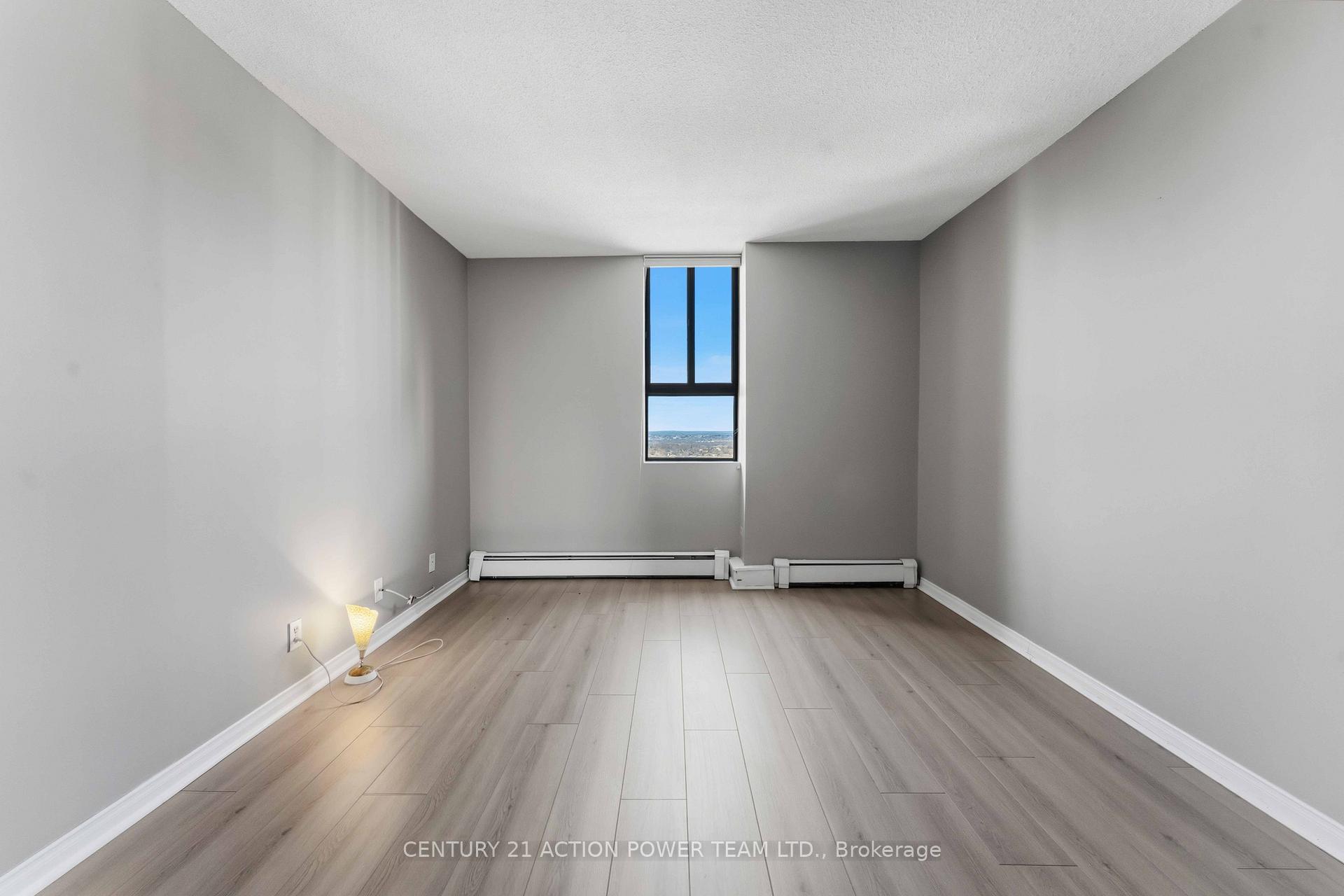 Photo 26 of Unit 903, 505 St Laurent Boulevard, Ottawa, Viscount Alexander Park — HOMEH
