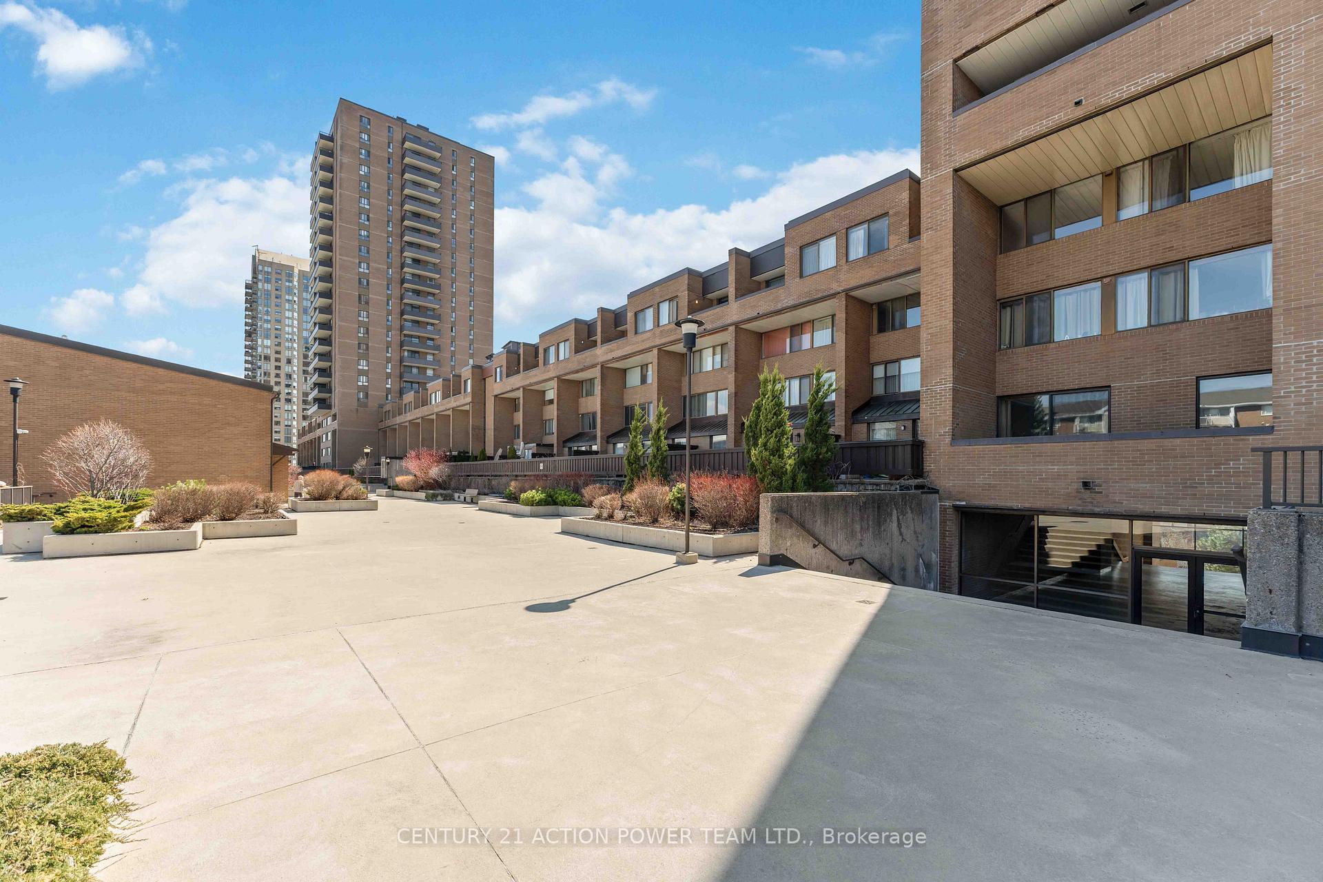 Photo 44 of Unit 903, 505 St Laurent Boulevard, Ottawa, Viscount Alexander Park — HOMEH