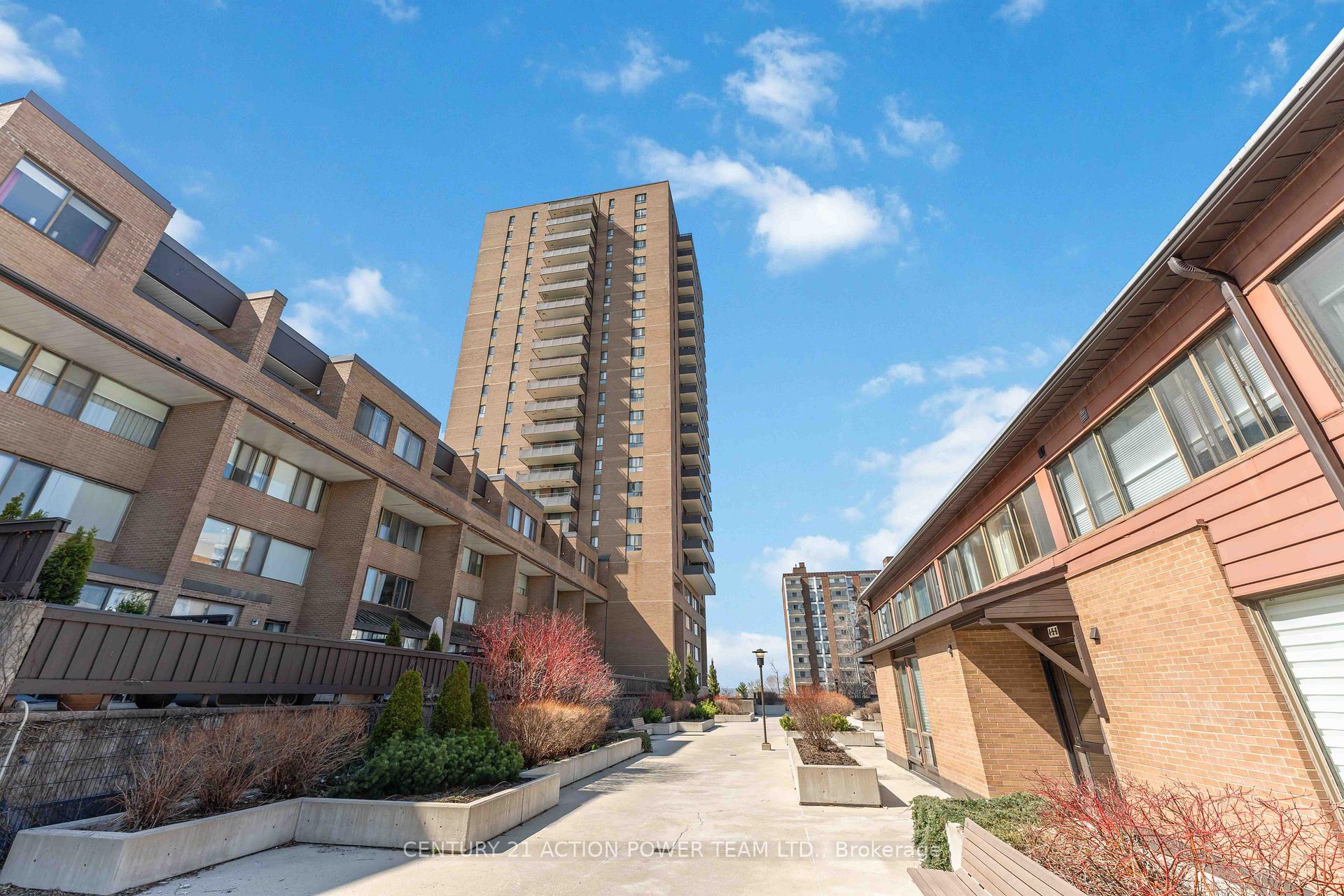 Photo 45 of Unit 903, 505 St Laurent Boulevard, Ottawa, Viscount Alexander Park — HOMEH