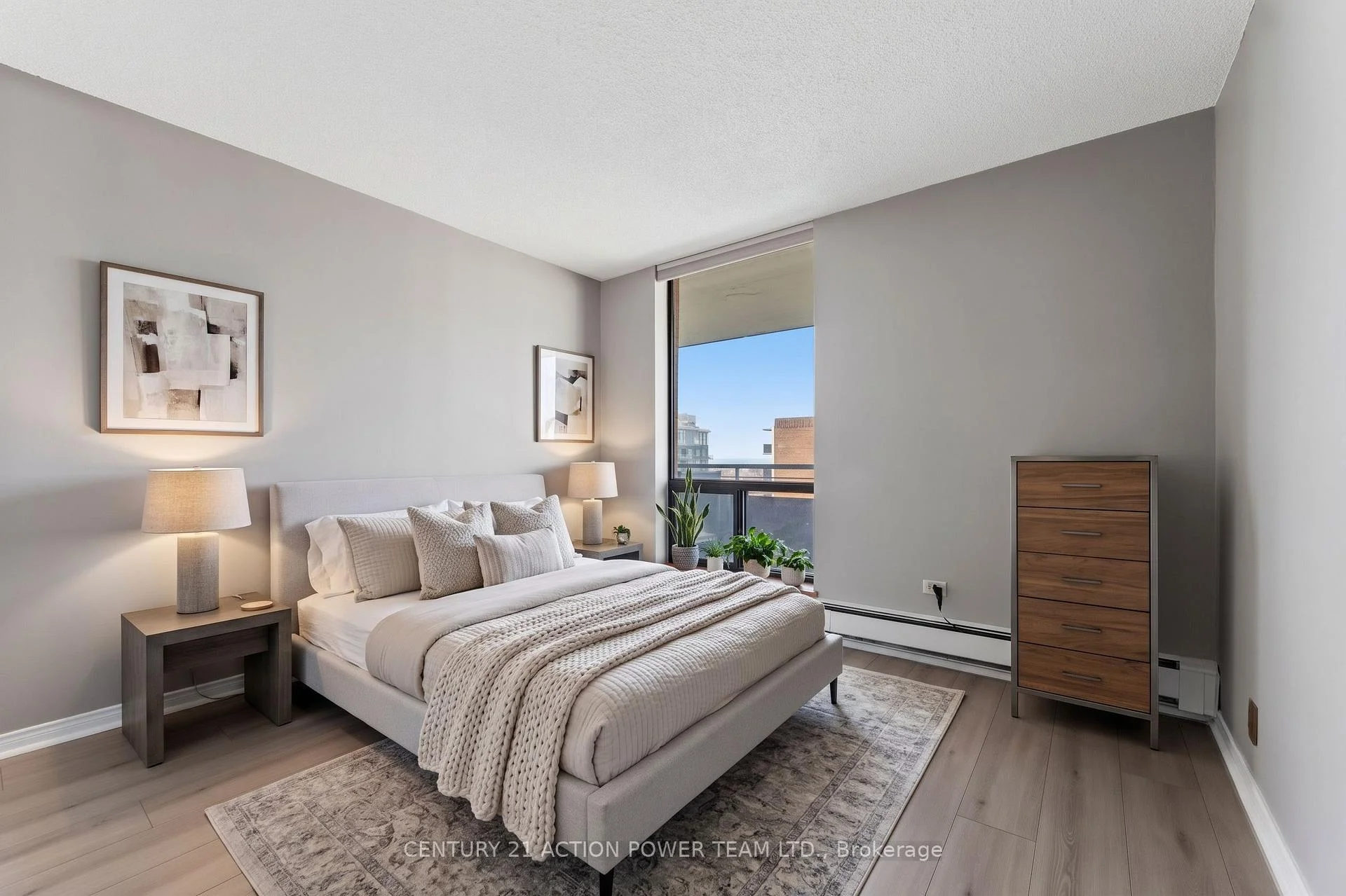 Photo 27 of Unit 903, 505 St Laurent Boulevard, Ottawa, Viscount Alexander Park — HOMEH
