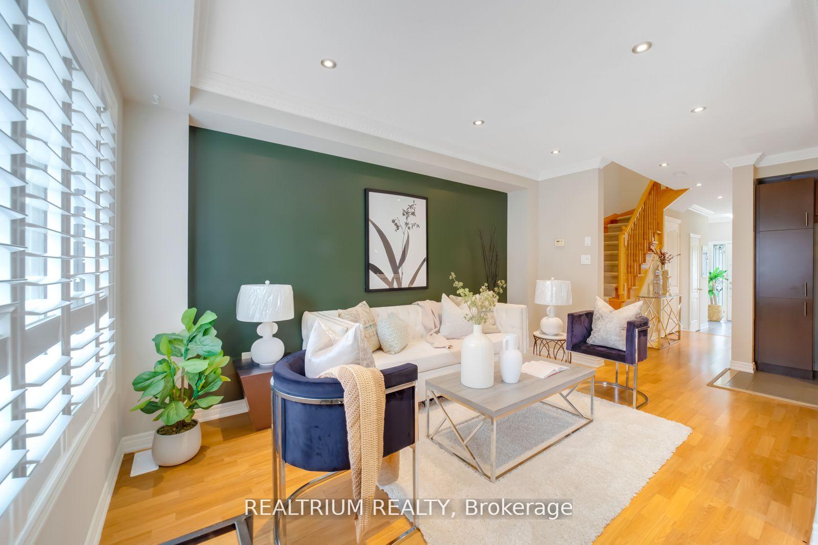 Photo 5 of 282 Sandale Road, Whitchurch-Stouffville, Stouffville — HOMEH