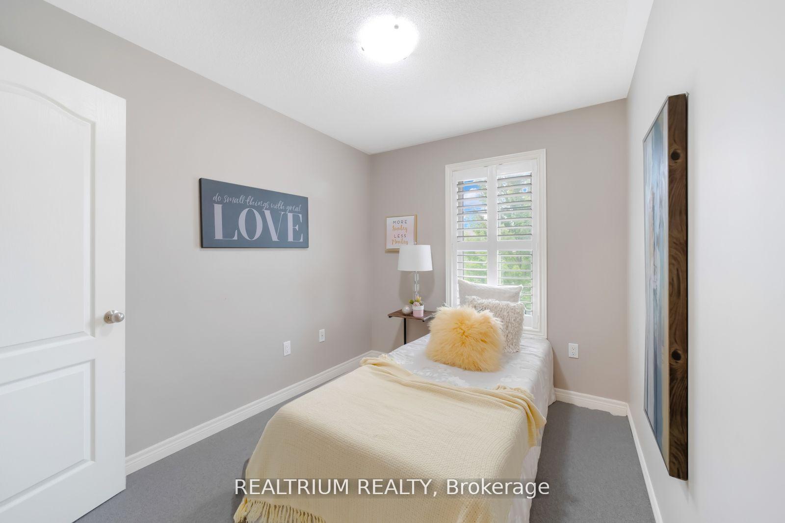 Photo 22 of 282 Sandale Road, Whitchurch-Stouffville, Stouffville — HOMEH