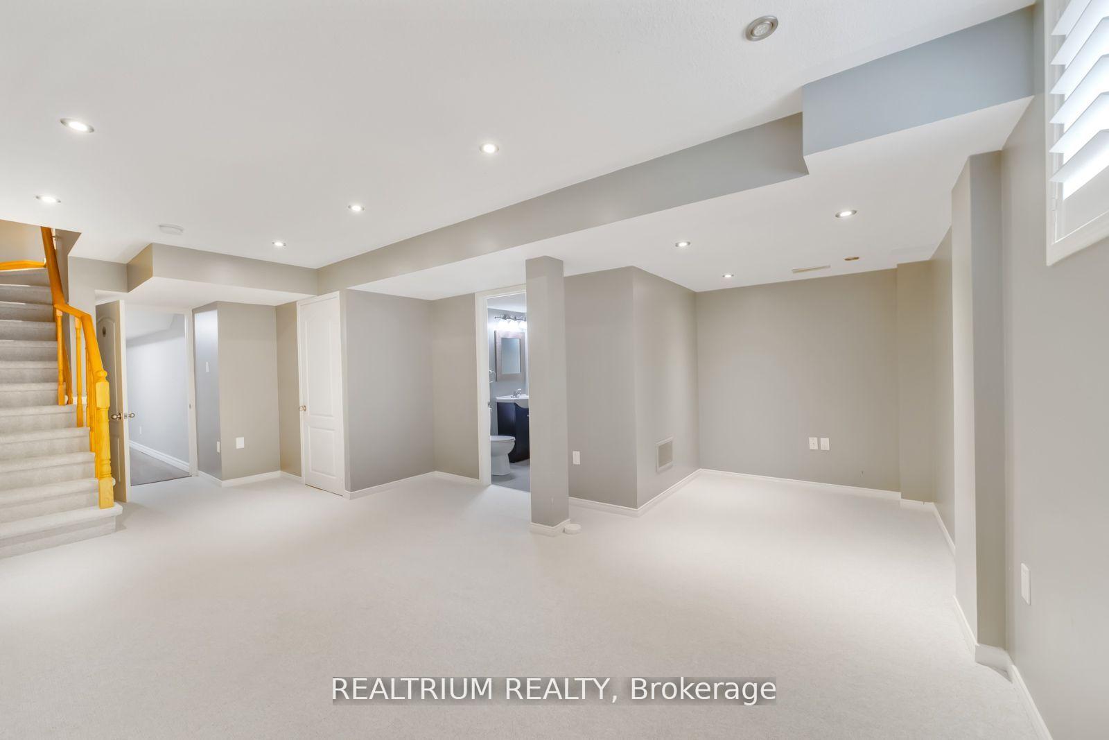 Photo 30 of 282 Sandale Road, Whitchurch-Stouffville, Stouffville — HOMEH