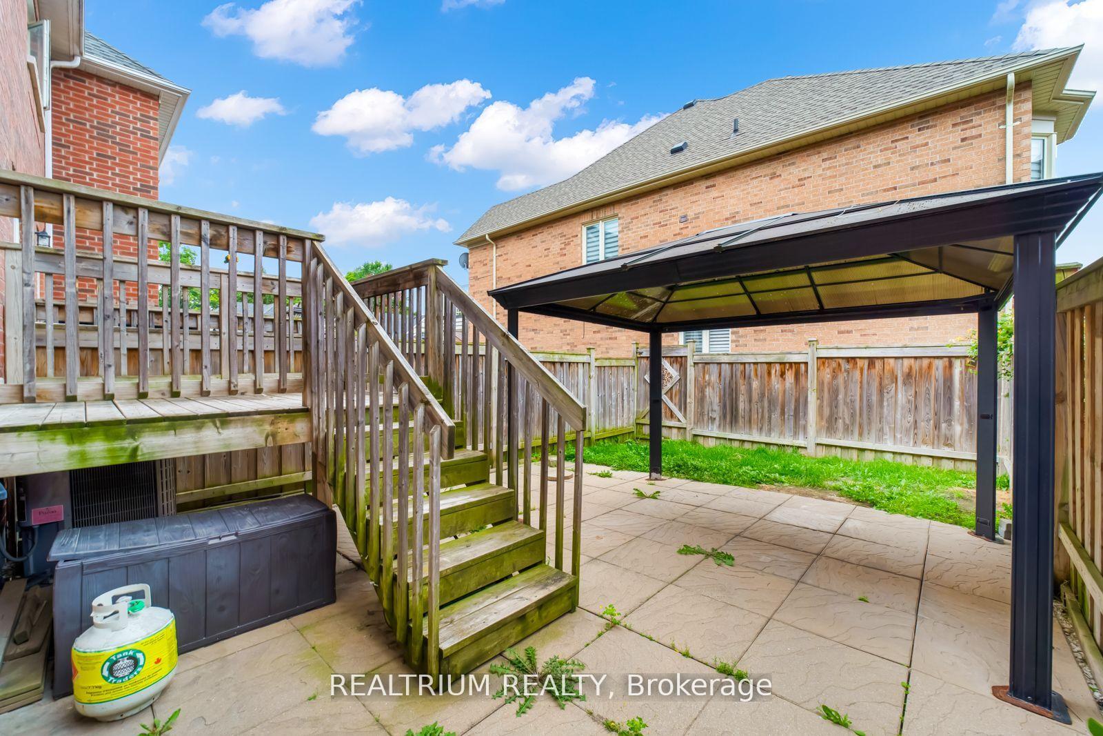 Photo 34 of 282 Sandale Road, Whitchurch-Stouffville, Stouffville — HOMEH