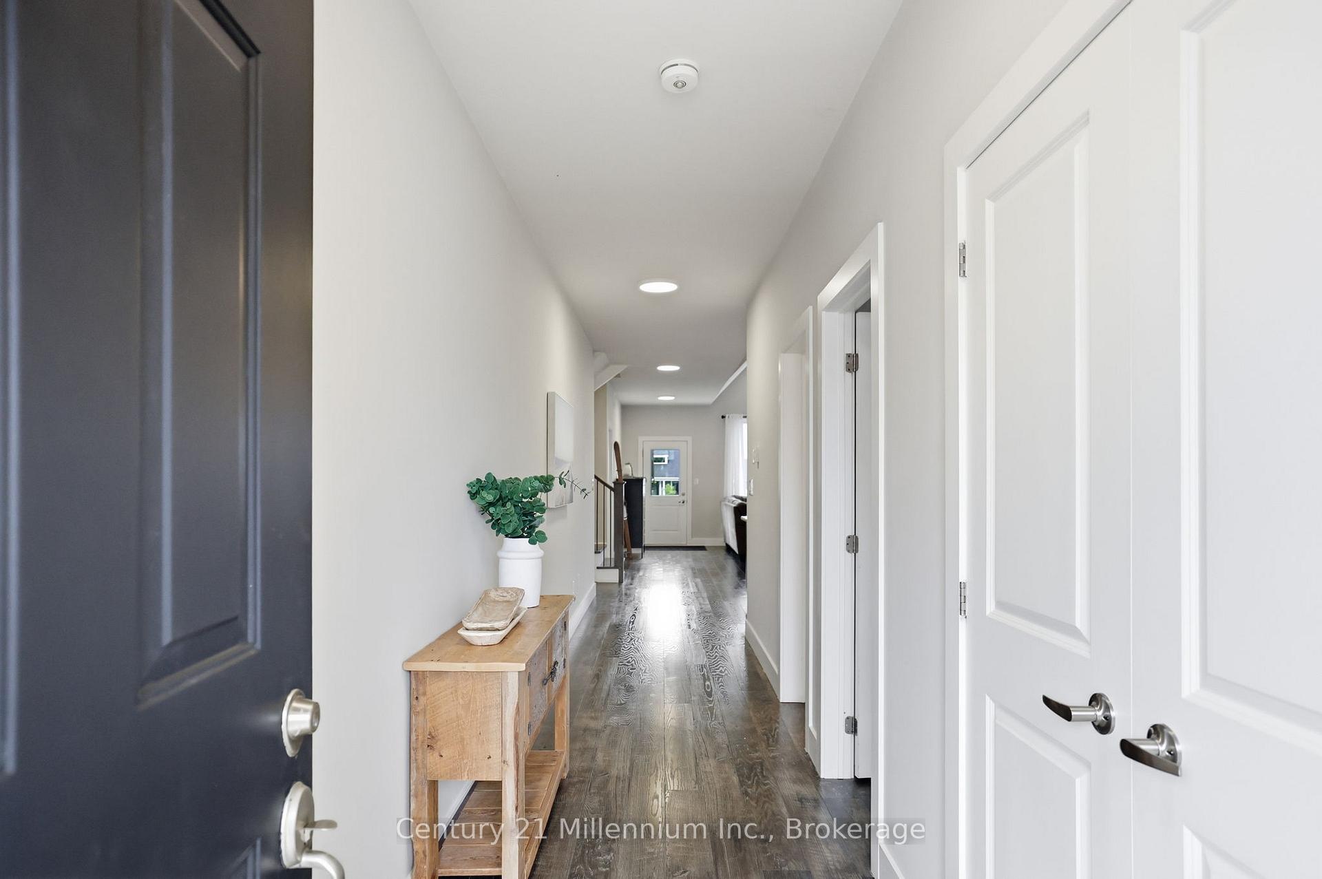 Photo 6 of 132 Sycamore Street, Blue Mountains — HOMEH