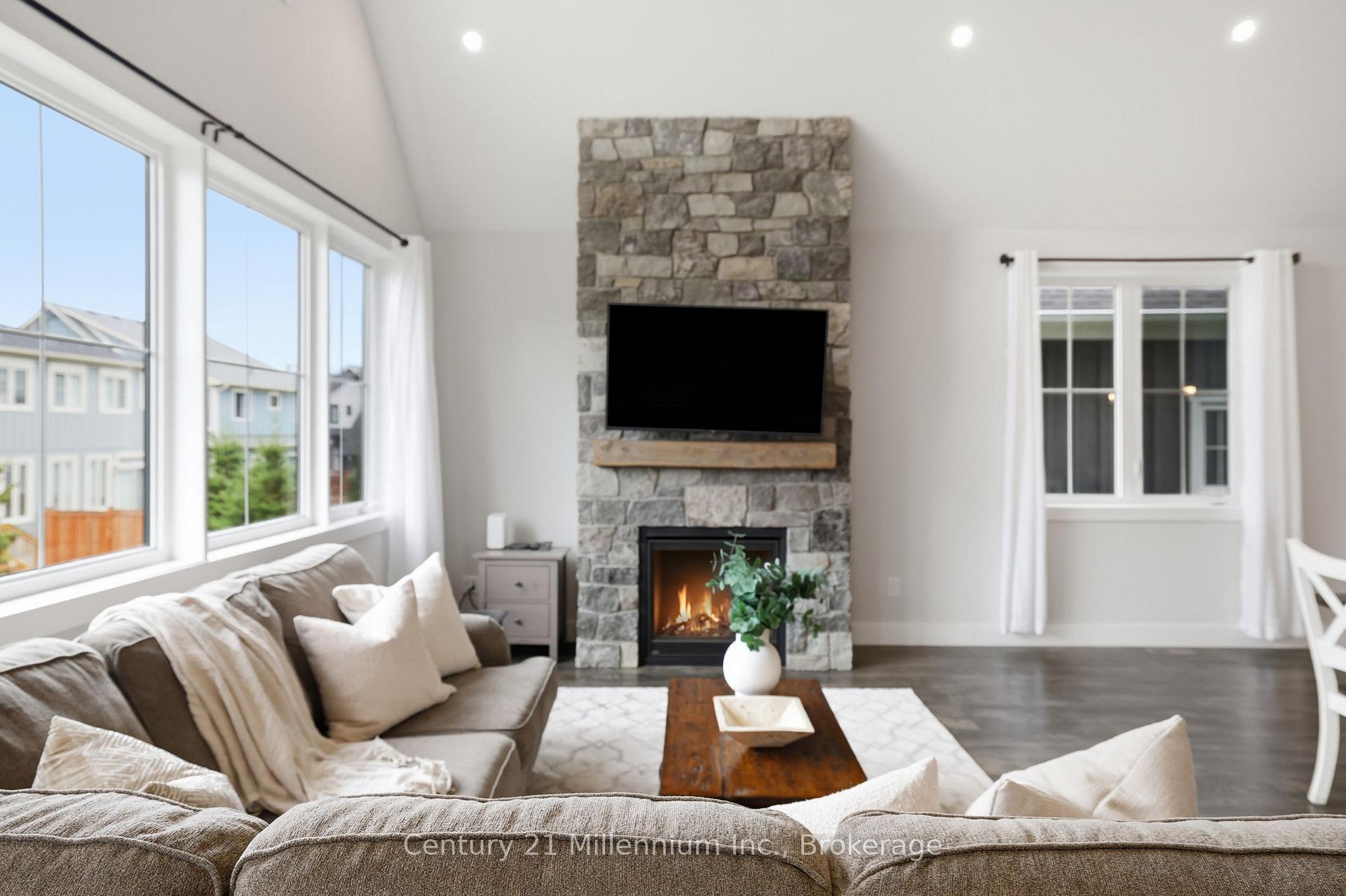 Photo 17 of 132 Sycamore Street, Blue Mountains — HOMEH