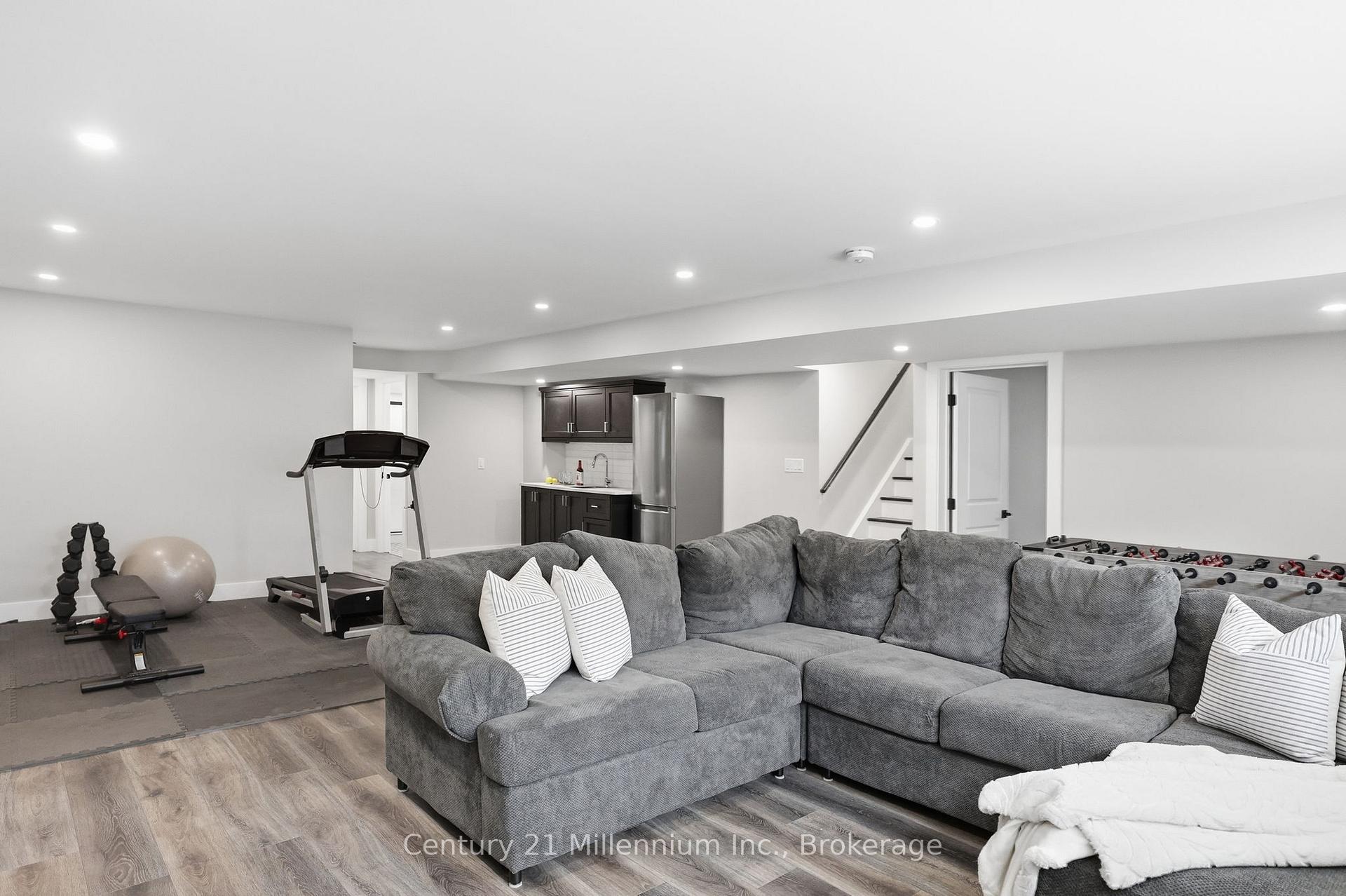 Photo 33 of 132 Sycamore Street, Blue Mountains — HOMEH
