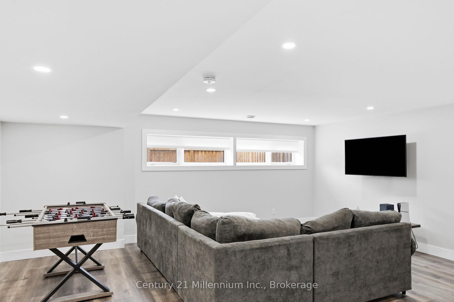 Photo 35 of 132 Sycamore Street, Blue Mountains — HOMEH