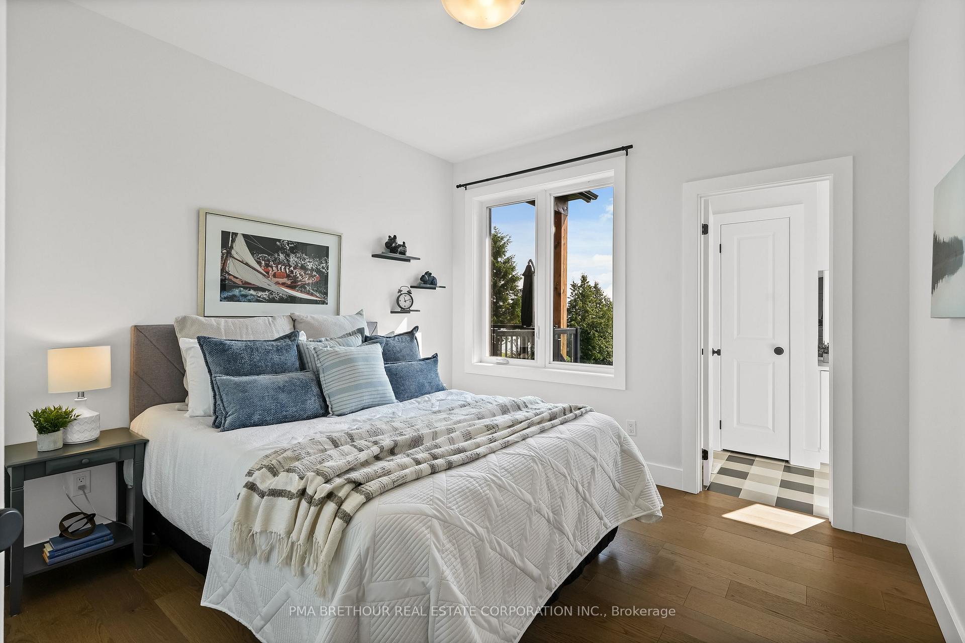 Photo 7 of 48 Pleasant View Crescent, Kawartha Lakes, Mariposa — HOMEH