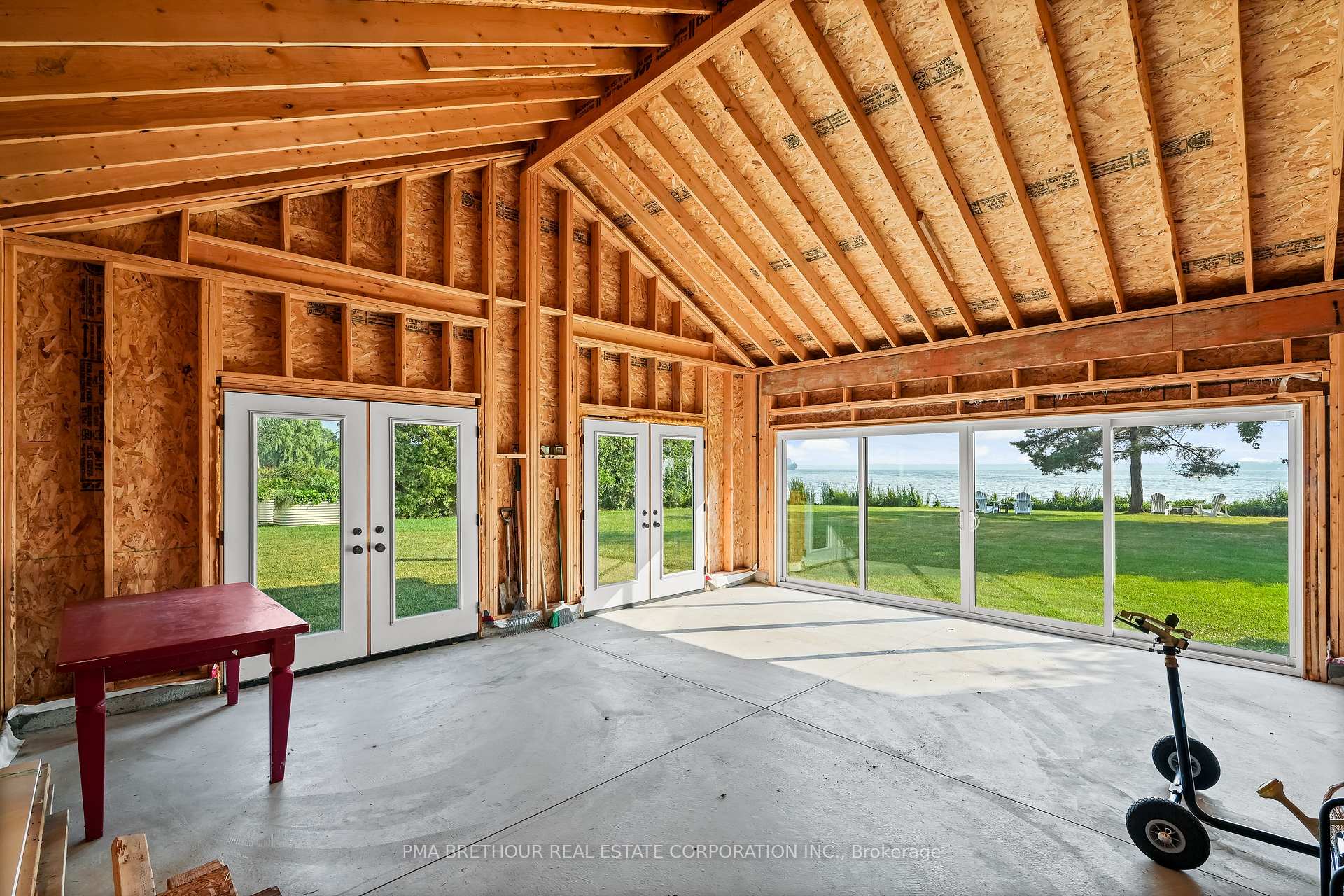 Photo 26 of 48 Pleasant View Crescent, Kawartha Lakes, Mariposa — HOMEH