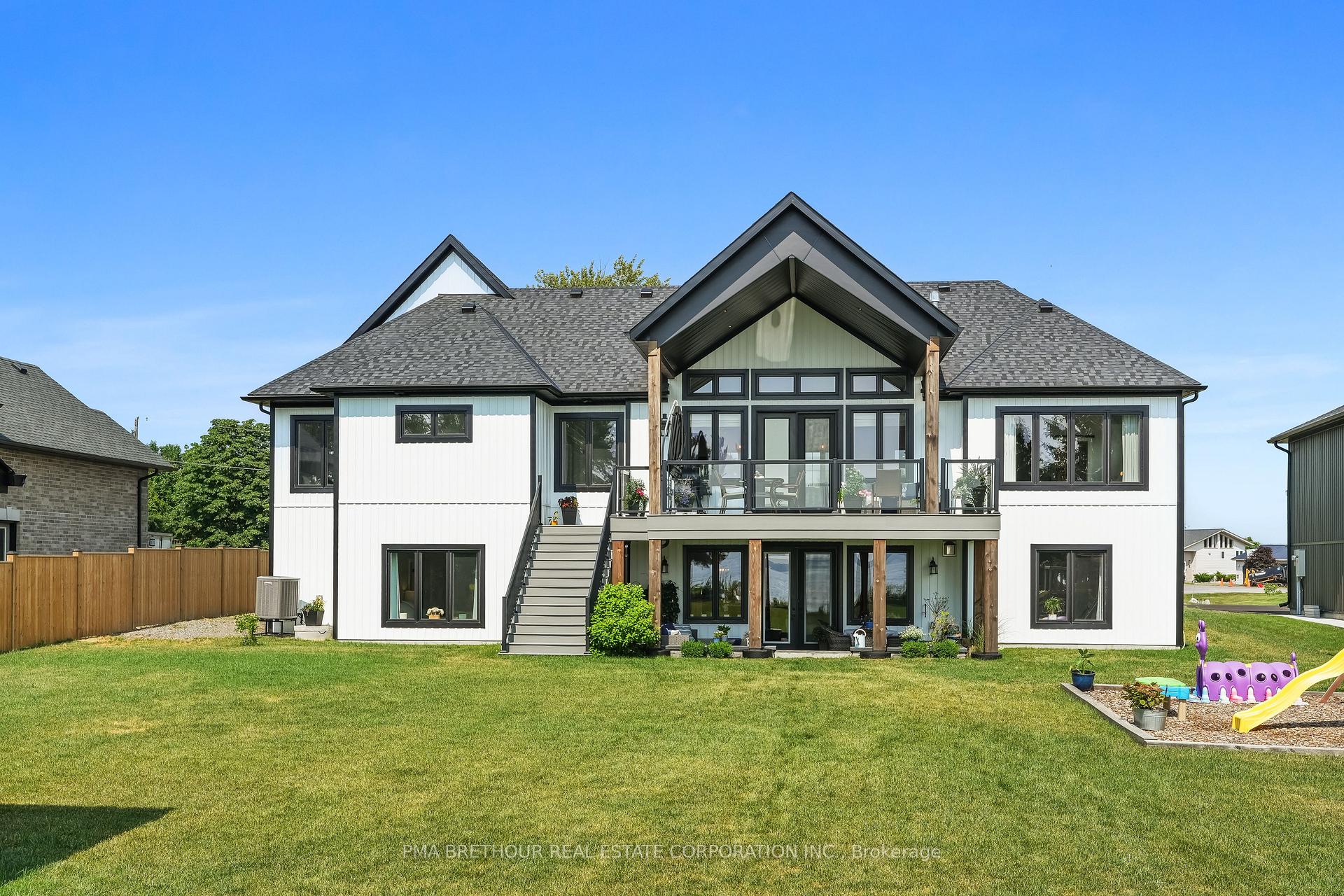 Photo 27 of 48 Pleasant View Crescent, Kawartha Lakes, Mariposa — HOMEH