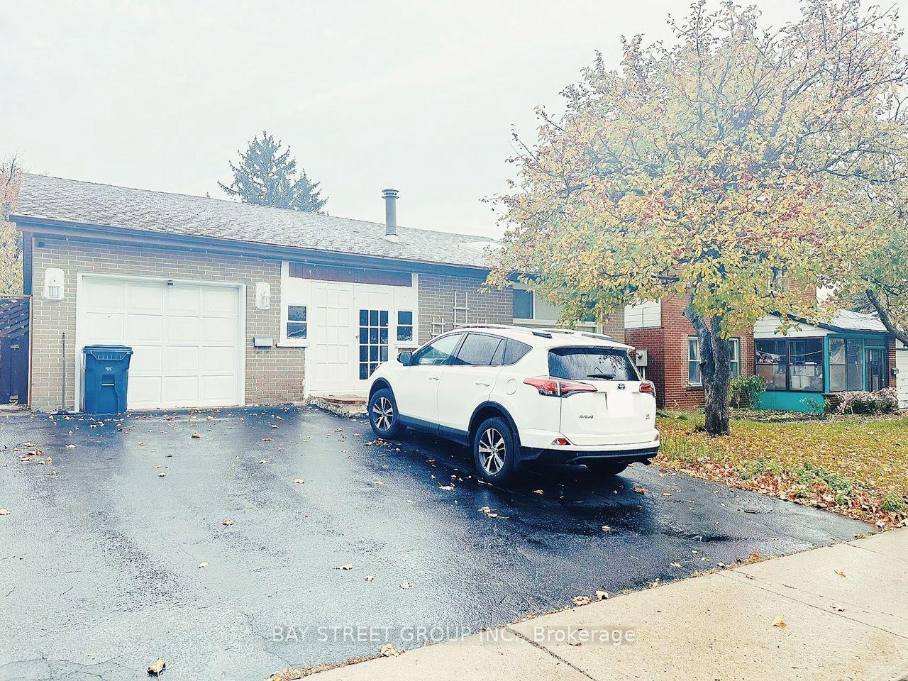 Photo 1 of Unit BSMT, 5 Lockdare Street, Scarborough, Agincourt South-Malvern West — HOMEH