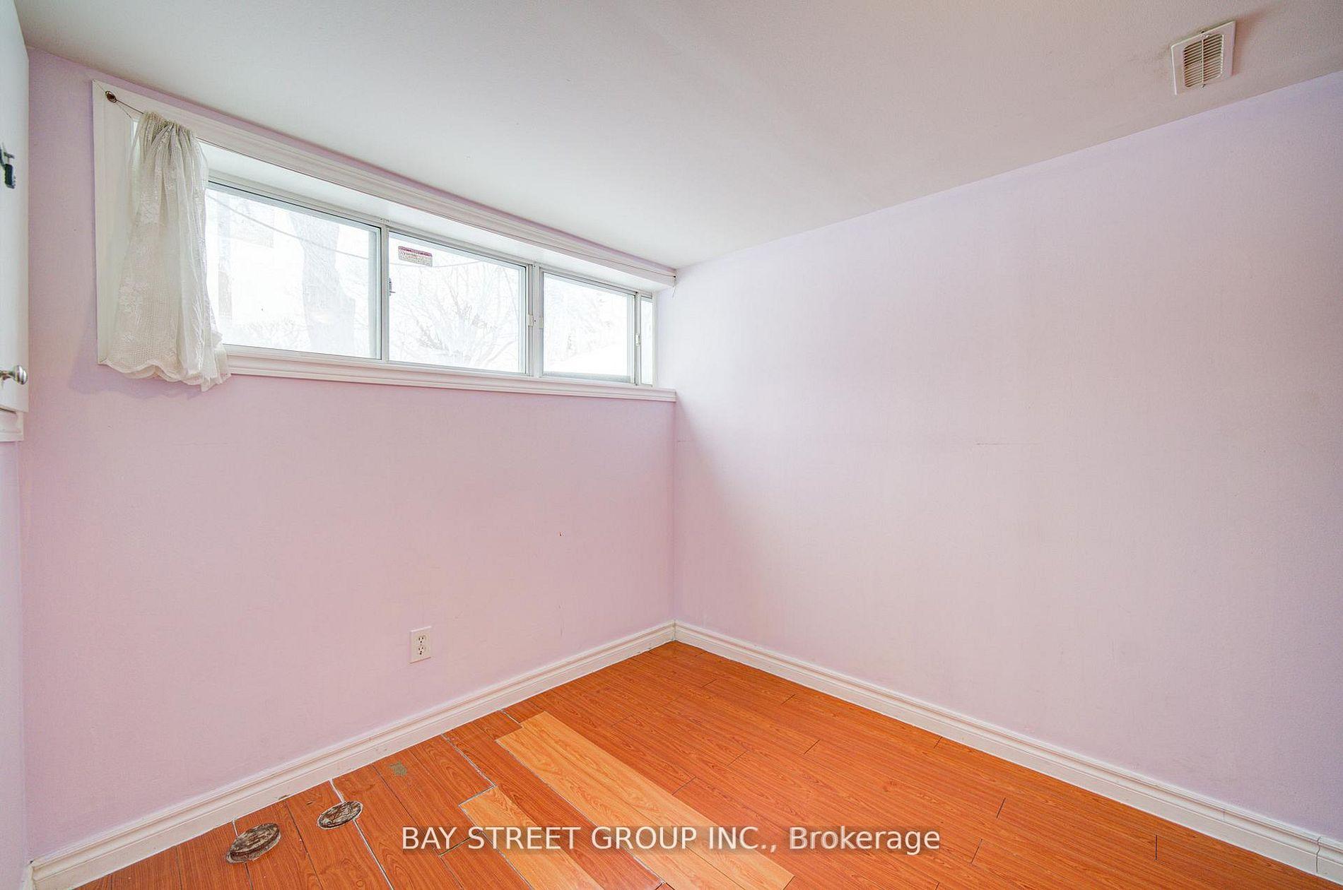 Photo 15 of Unit BSMT, 5 Lockdare Street, Scarborough, Agincourt South-Malvern West — HOMEH