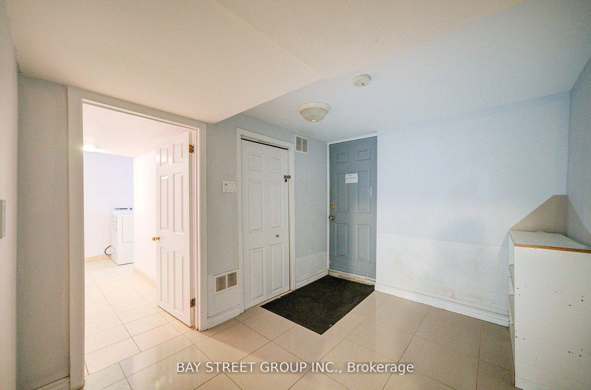 Photo 25 of Unit BSMT, 5 Lockdare Street, Scarborough, Agincourt South-Malvern West — HOMEH
