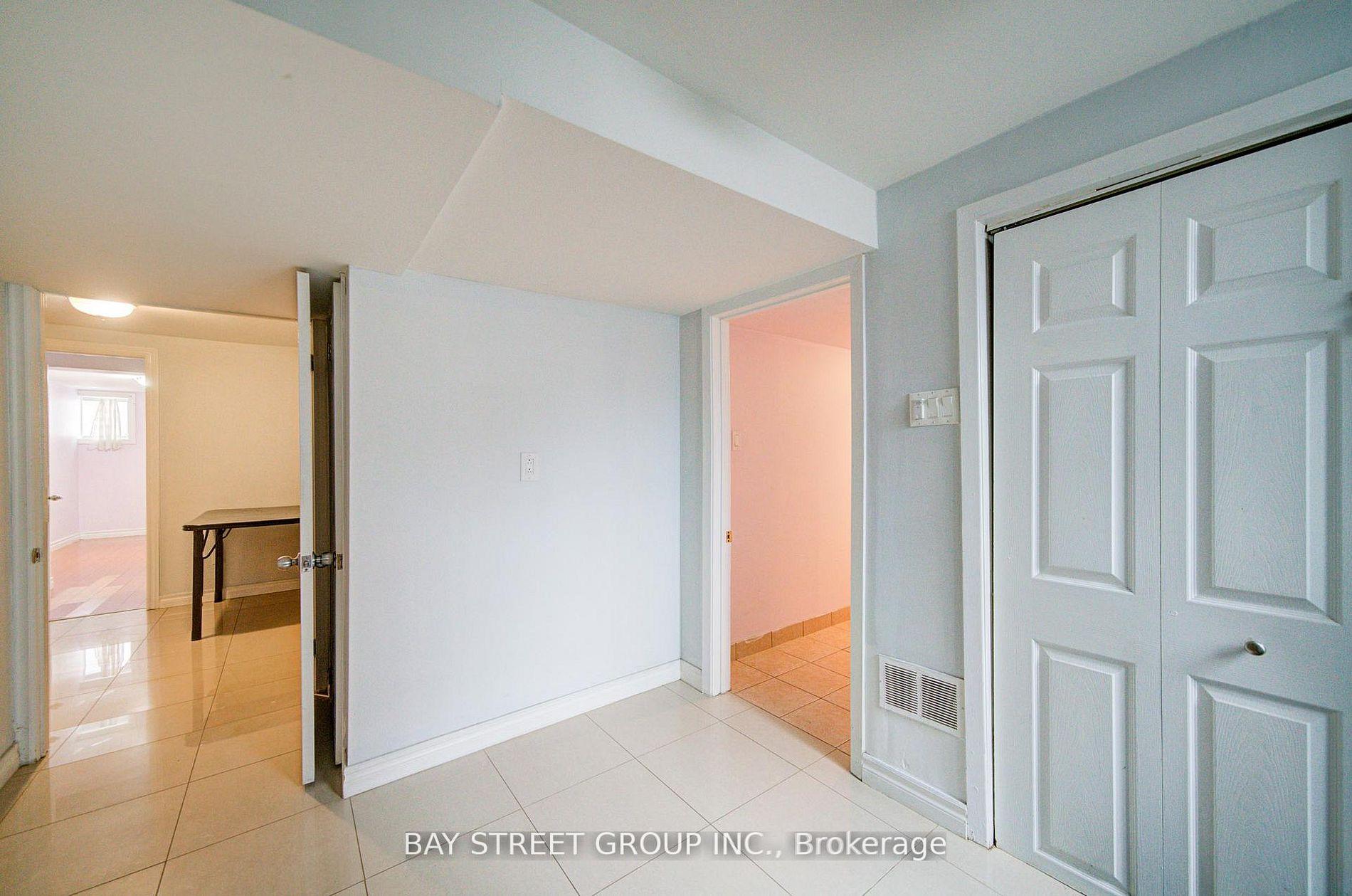 Photo 26 of Unit BSMT, 5 Lockdare Street, Scarborough, Agincourt South-Malvern West — HOMEH