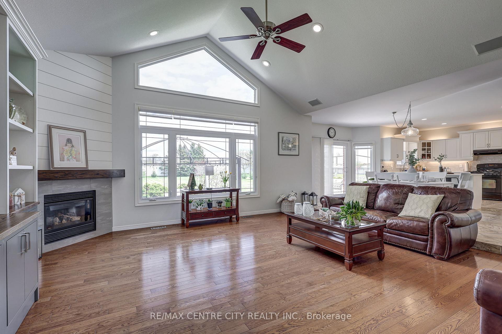 Photo 17 of 9538 Tower Road, Central Elgin, Rural Central Elgin — HOMEH