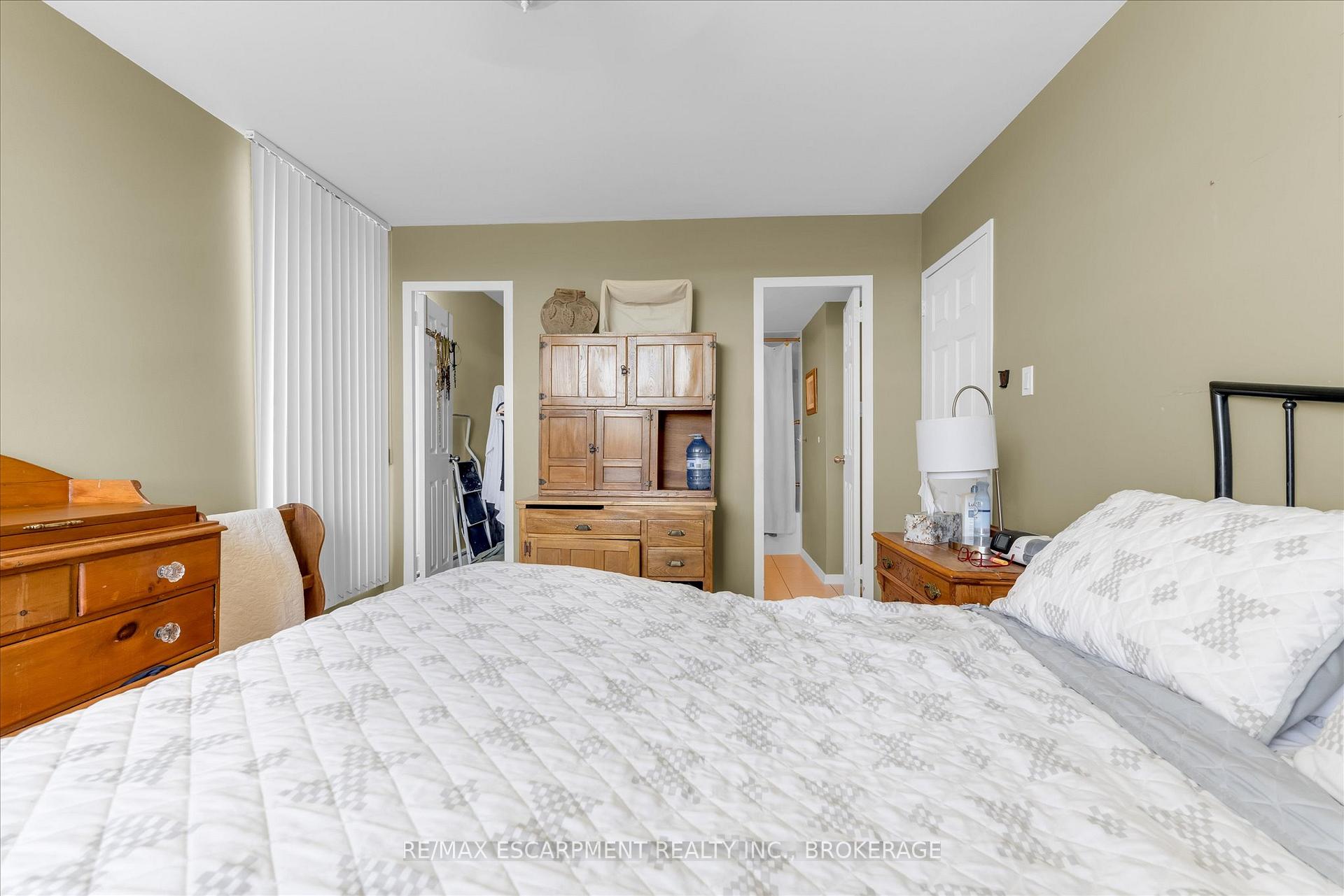Photo 9 of Unit 1007, 35 Towering Heights Boulevard, St. Catharines, Glendale/Glenridge — HOMEH