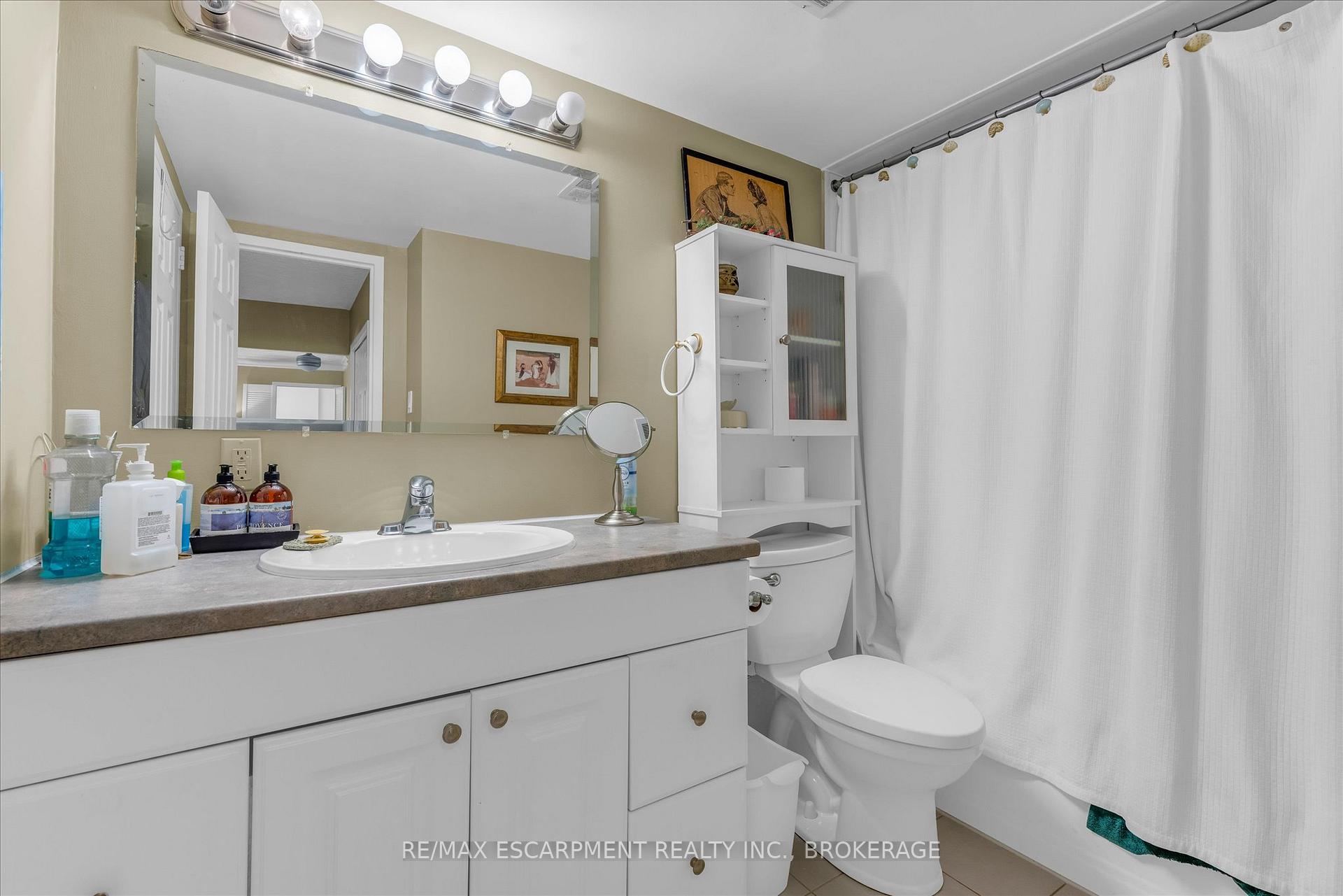 Photo 13 of Unit 1007, 35 Towering Heights Boulevard, St. Catharines, Glendale/Glenridge — HOMEH