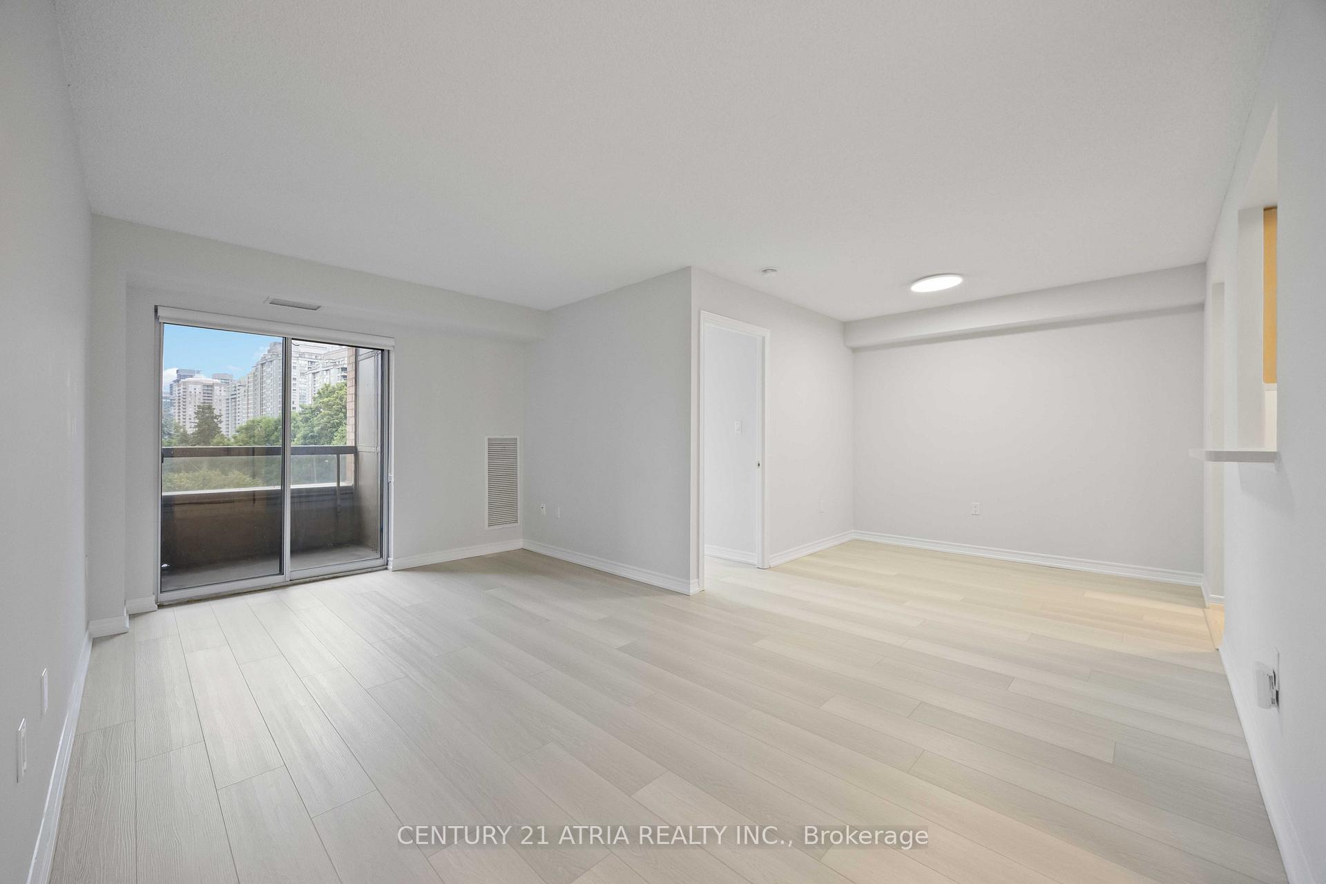 Photo 2 of Unit 315, 88 Grandview Way, North York, Willowdale East — HOMEH
