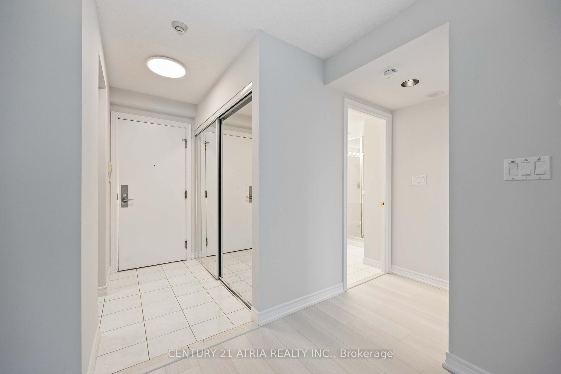 Photo 7 of Unit 315, 88 Grandview Way, North York, Willowdale East — HOMEH