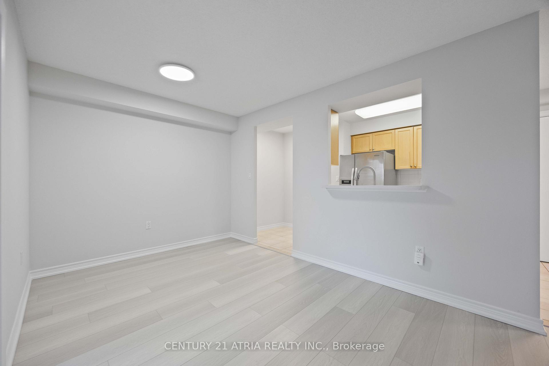 Photo 12 of Unit 315, 88 Grandview Way, North York, Willowdale East — HOMEH
