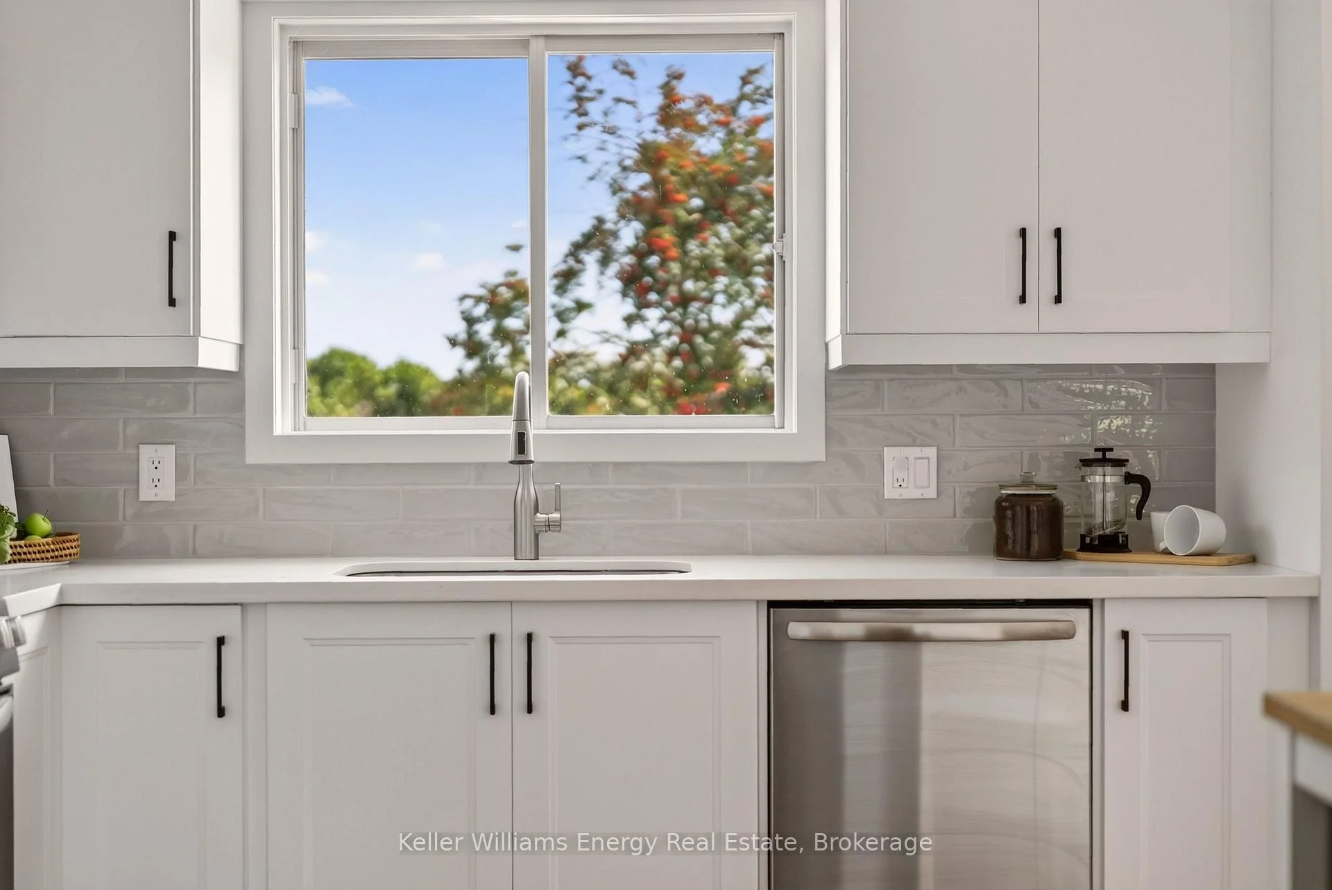 Photo 27 of 5 Harbourview Crescent, Prince Edward County, Wellington Ward — HOMEH