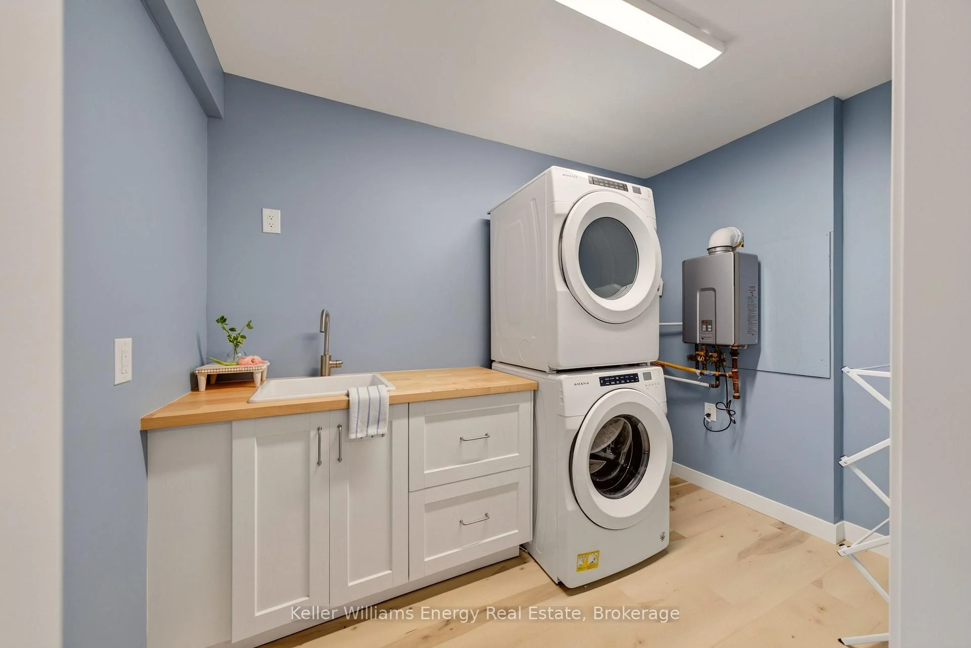 Photo 86 of 5 Harbourview Crescent, Prince Edward County, Wellington Ward — HOMEH