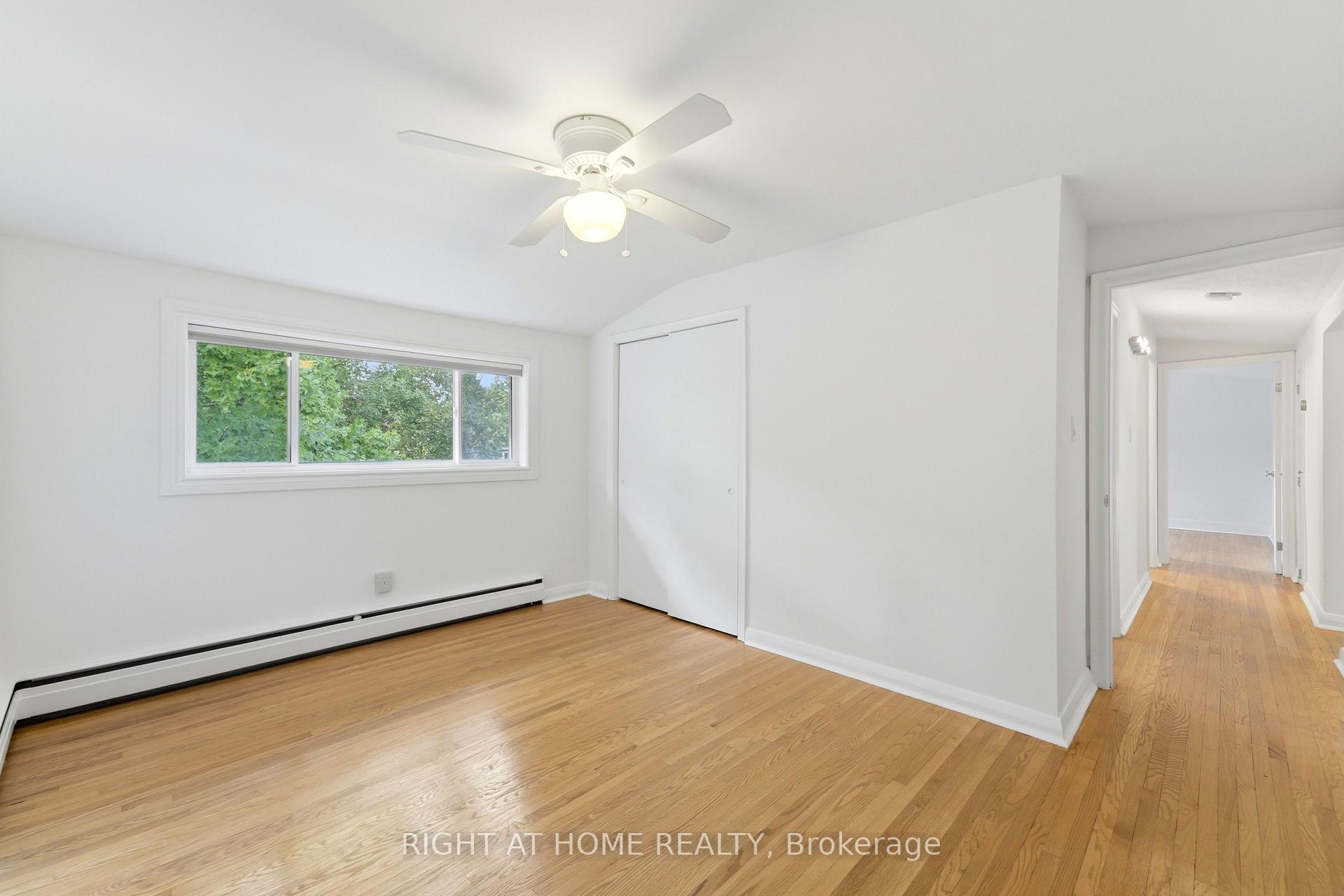 Photo 17 of 1244 De Quincy Crescent, Burlington, Mountainside — HOMEH