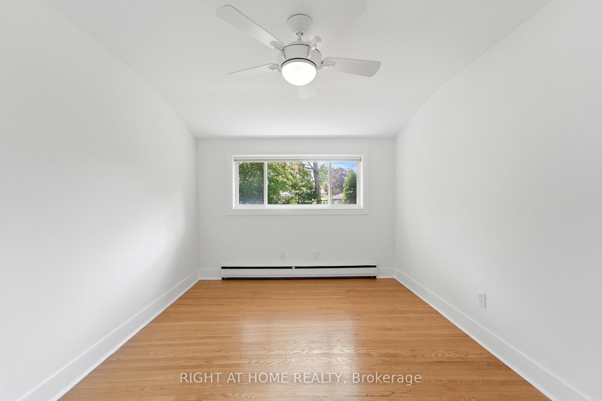 Photo 21 of 1244 De Quincy Crescent, Burlington, Mountainside — HOMEH