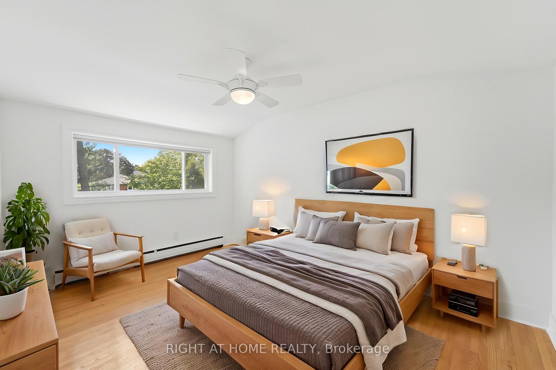 Photo 24 of 1244 De Quincy Crescent, Burlington, Mountainside — HOMEH