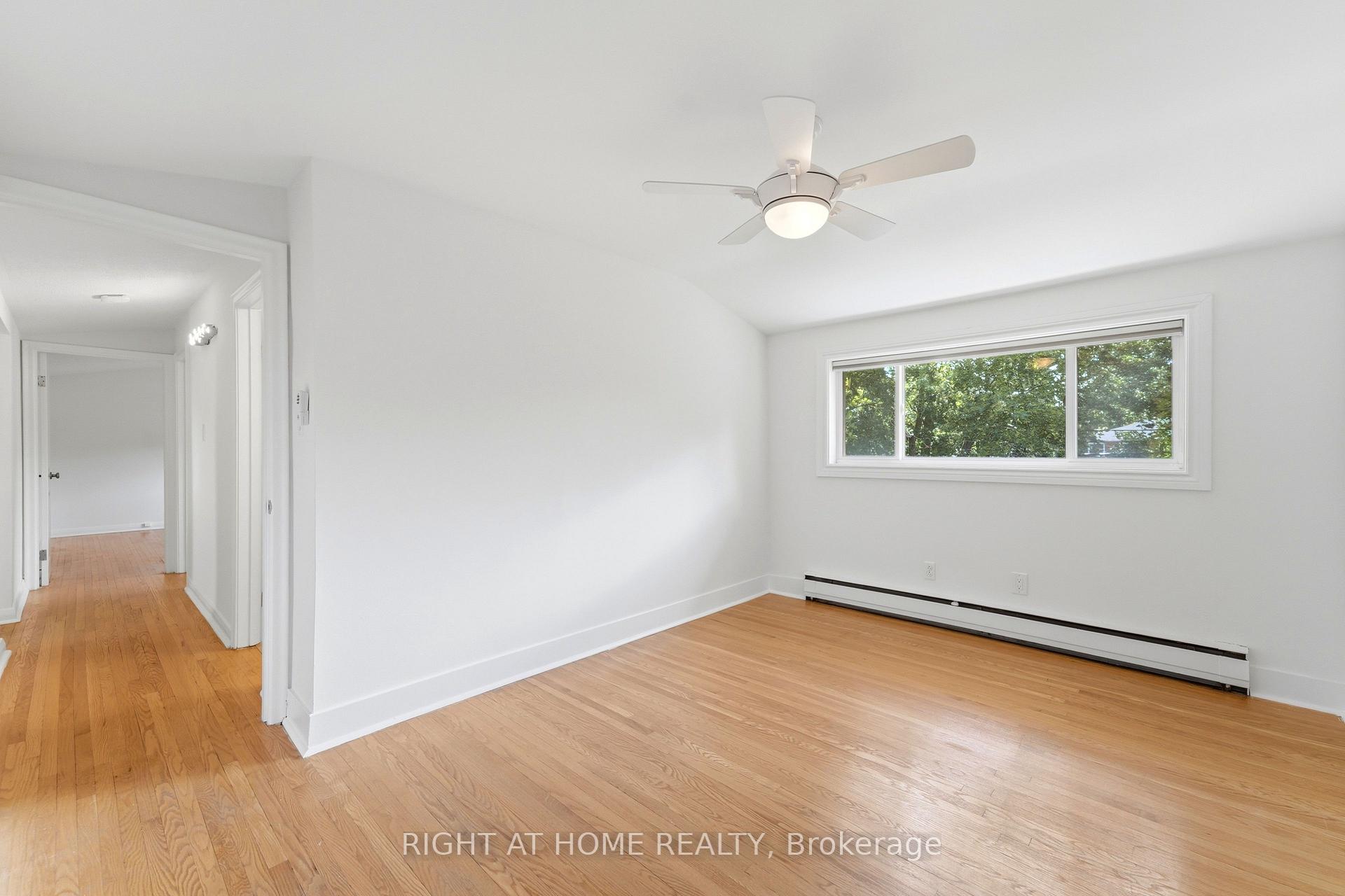 Photo 26 of 1244 De Quincy Crescent, Burlington, Mountainside — HOMEH
