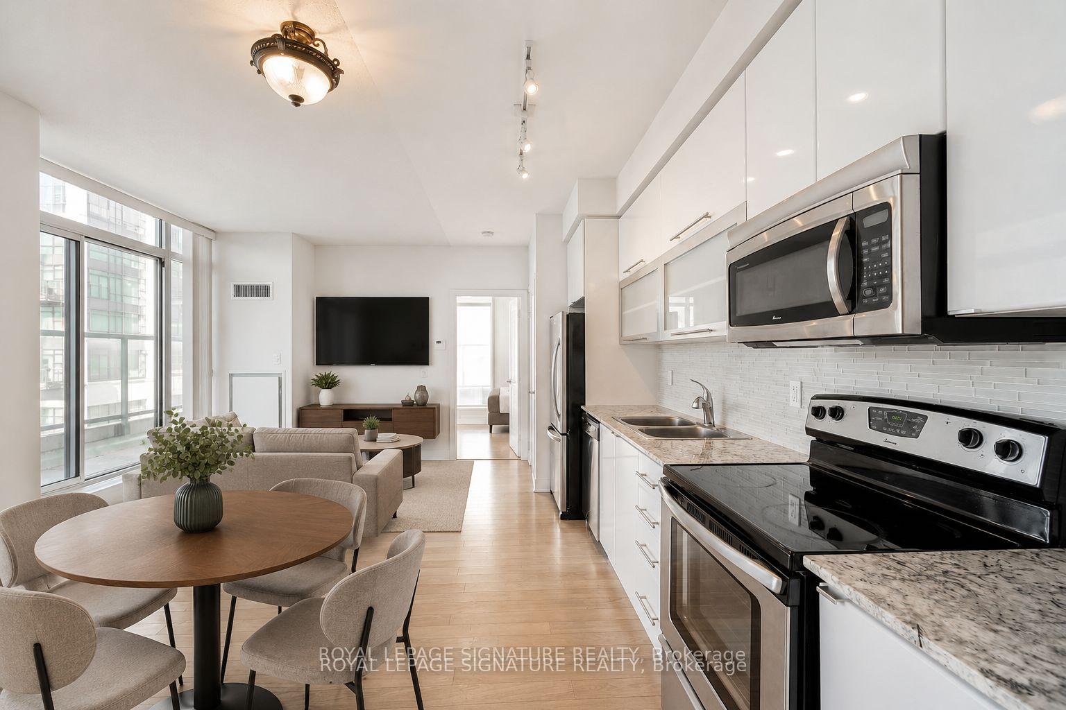 Photo 1 of Unit 903, 90 Stadium Road, Toronto, Niagara — HOMEH