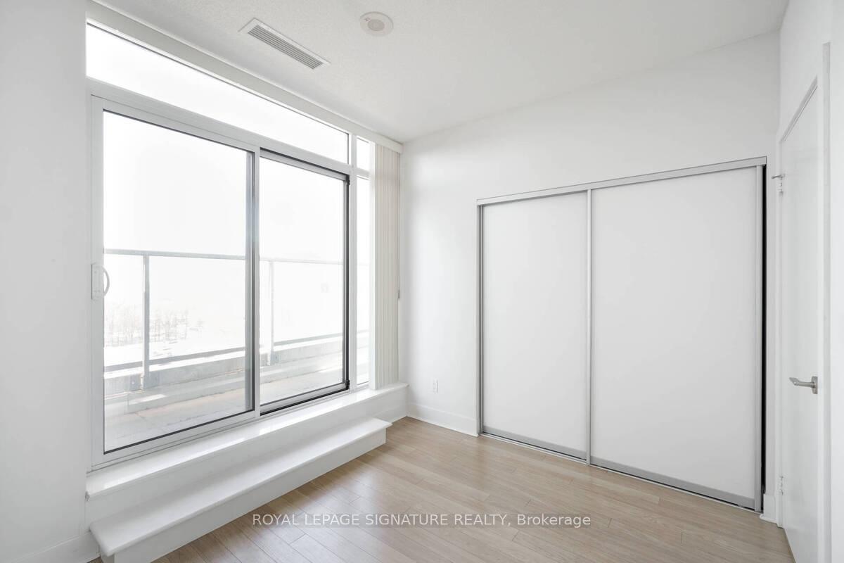 Photo 11 of Unit 903, 90 Stadium Road, Toronto, Niagara — HOMEH
