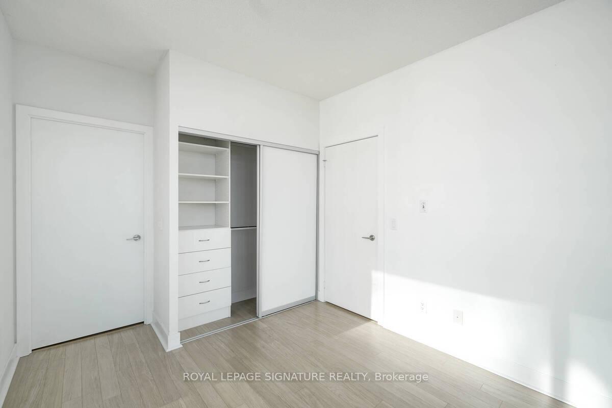 Photo 13 of Unit 903, 90 Stadium Road, Toronto, Niagara — HOMEH