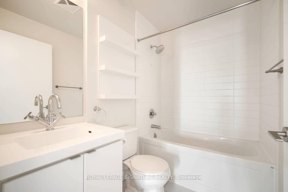 Photo 16 of Unit 903, 90 Stadium Road, Toronto, Niagara — HOMEH