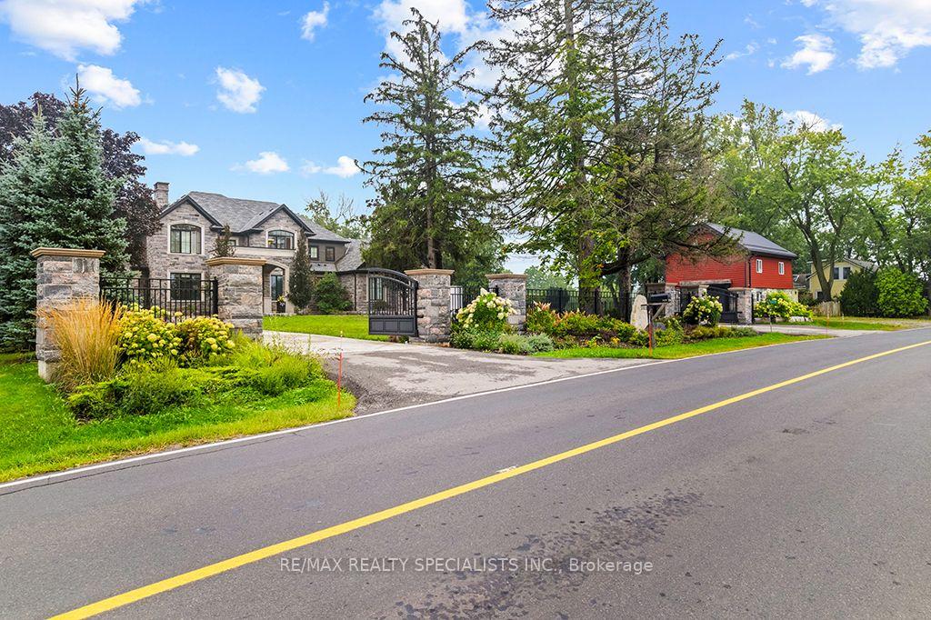 Photo 2 of 5026 No 2 Side Road, Burlington, Rural Burlington — HOMEH