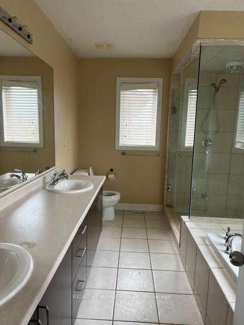 Photo 10 of 261 Kozlov Street, Barrie, West Bayfield — HOMEH
