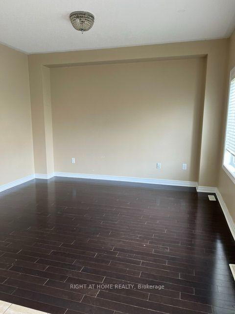 Photo 14 of 261 Kozlov Street, Barrie, West Bayfield — HOMEH
